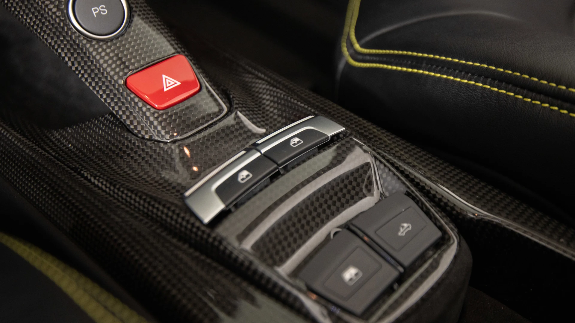 mph025_3876656416_5aba72ca1b124b1cb84c7887c22b01ca_9353740b67