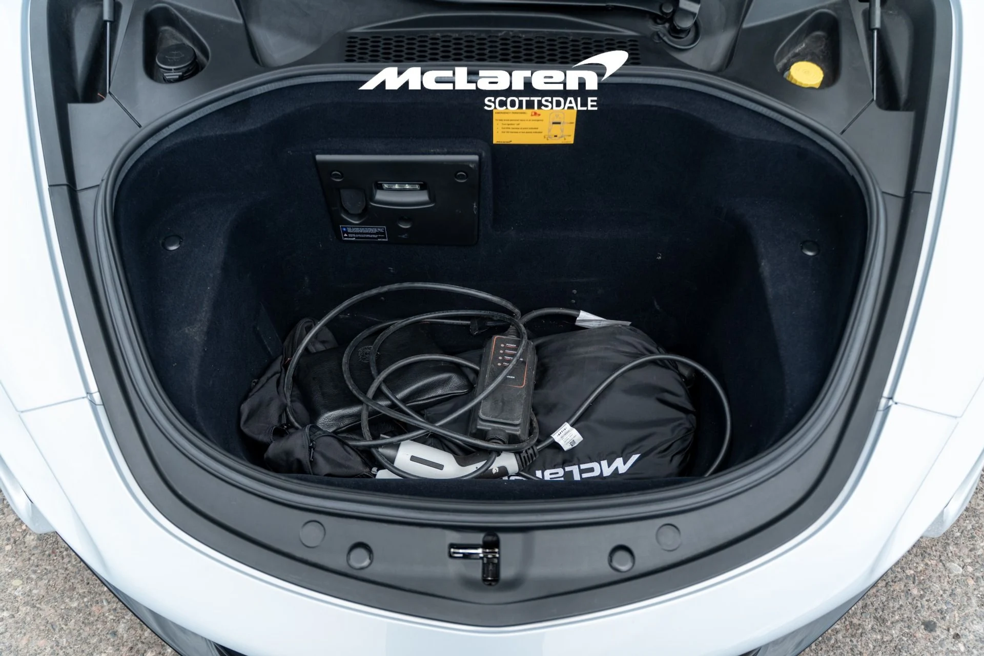 mph025_388062920_Used_2023_MCLAREN_ARTURA_1778879802_277696494f