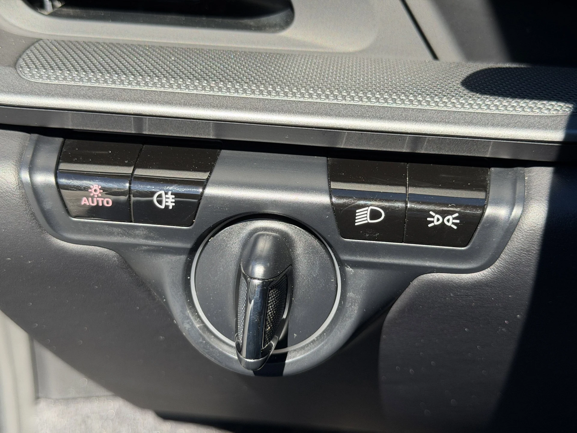 mph025_3883933340_5ad781145ac2b5b37b8dc10f4a23cbccx_f297494cbf