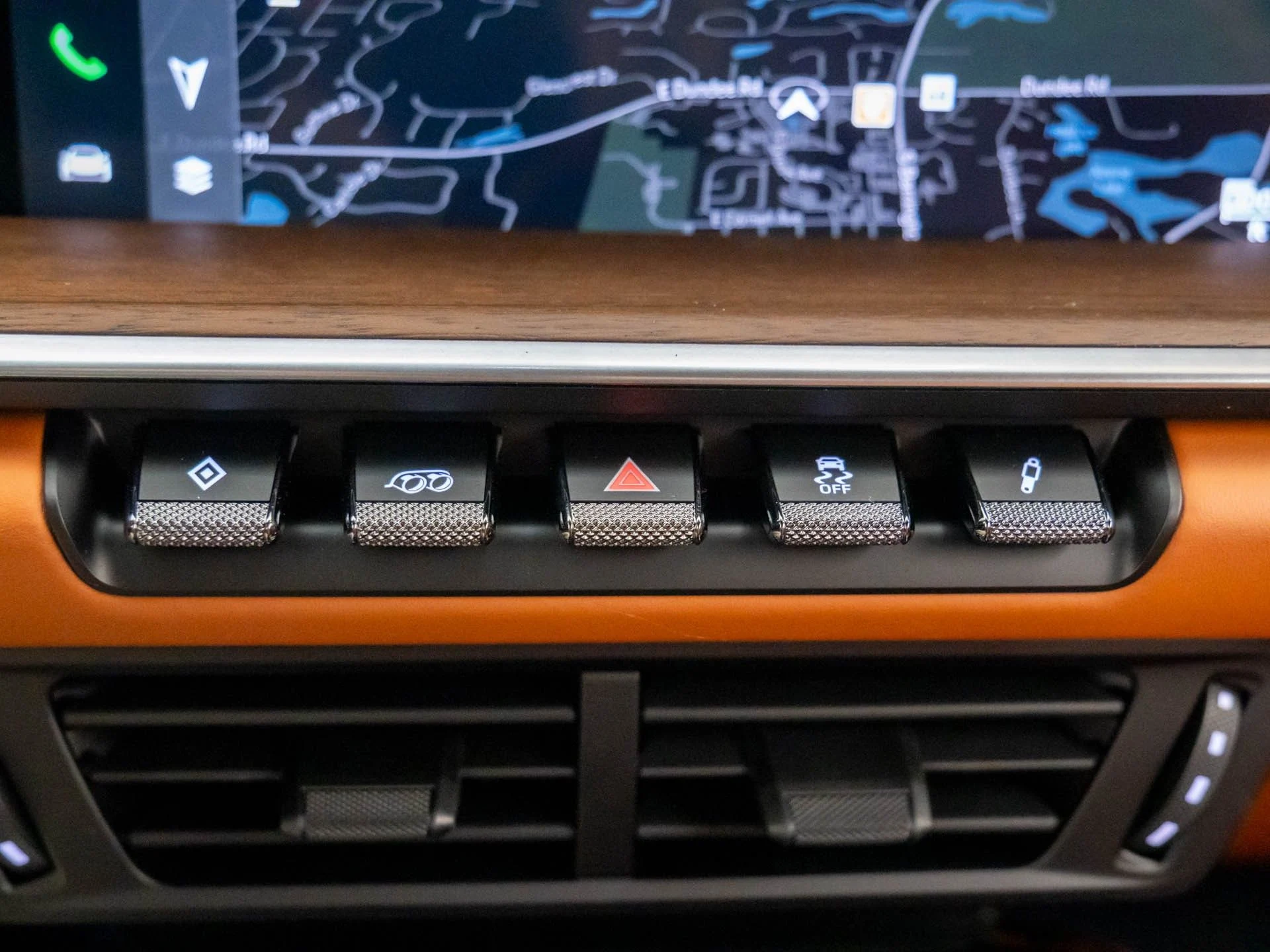 mph025_3884009822_68179683f7183a365f2dea7c50b27815x_92b265abcc