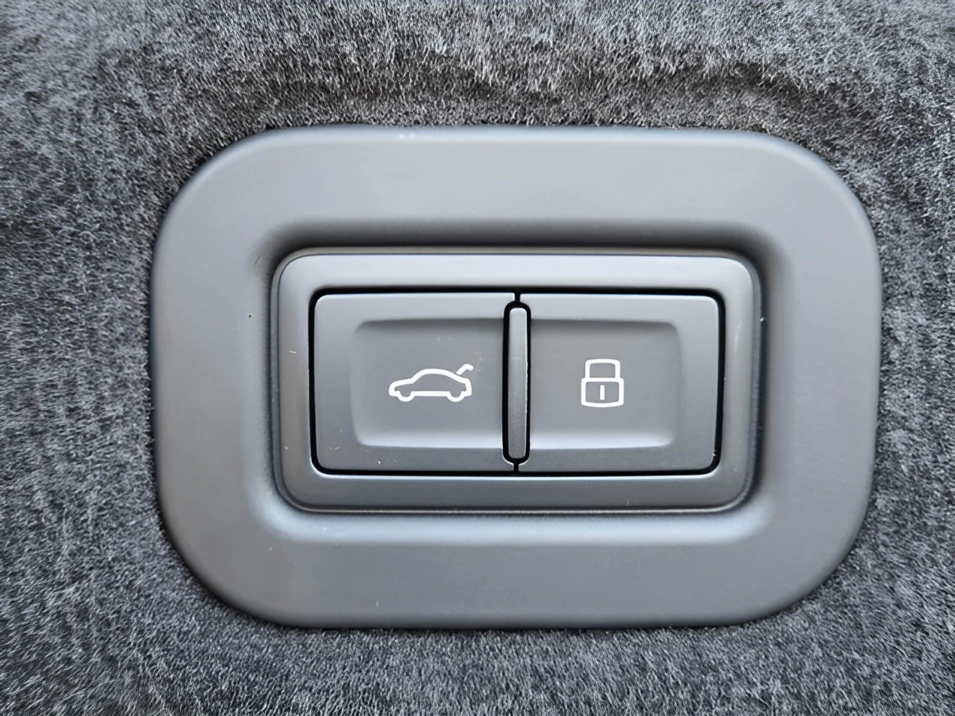 mph025_3884518700_05f6ee49e333810d11156d19860770c8x_069cd5b488