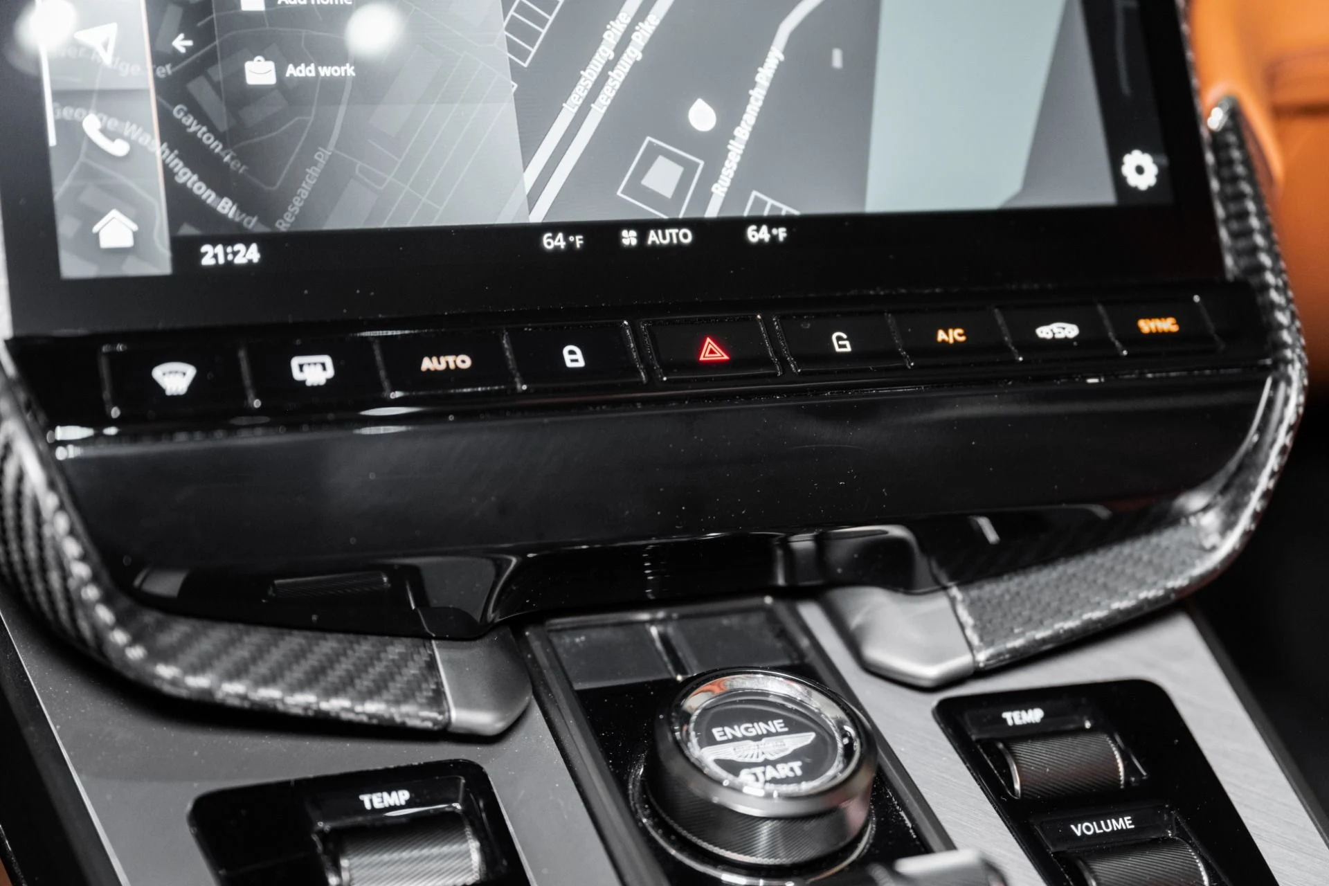 mph025_388503455_Used_2025_Aston_Martin_Vanquish_1751746222_767c2e4b88