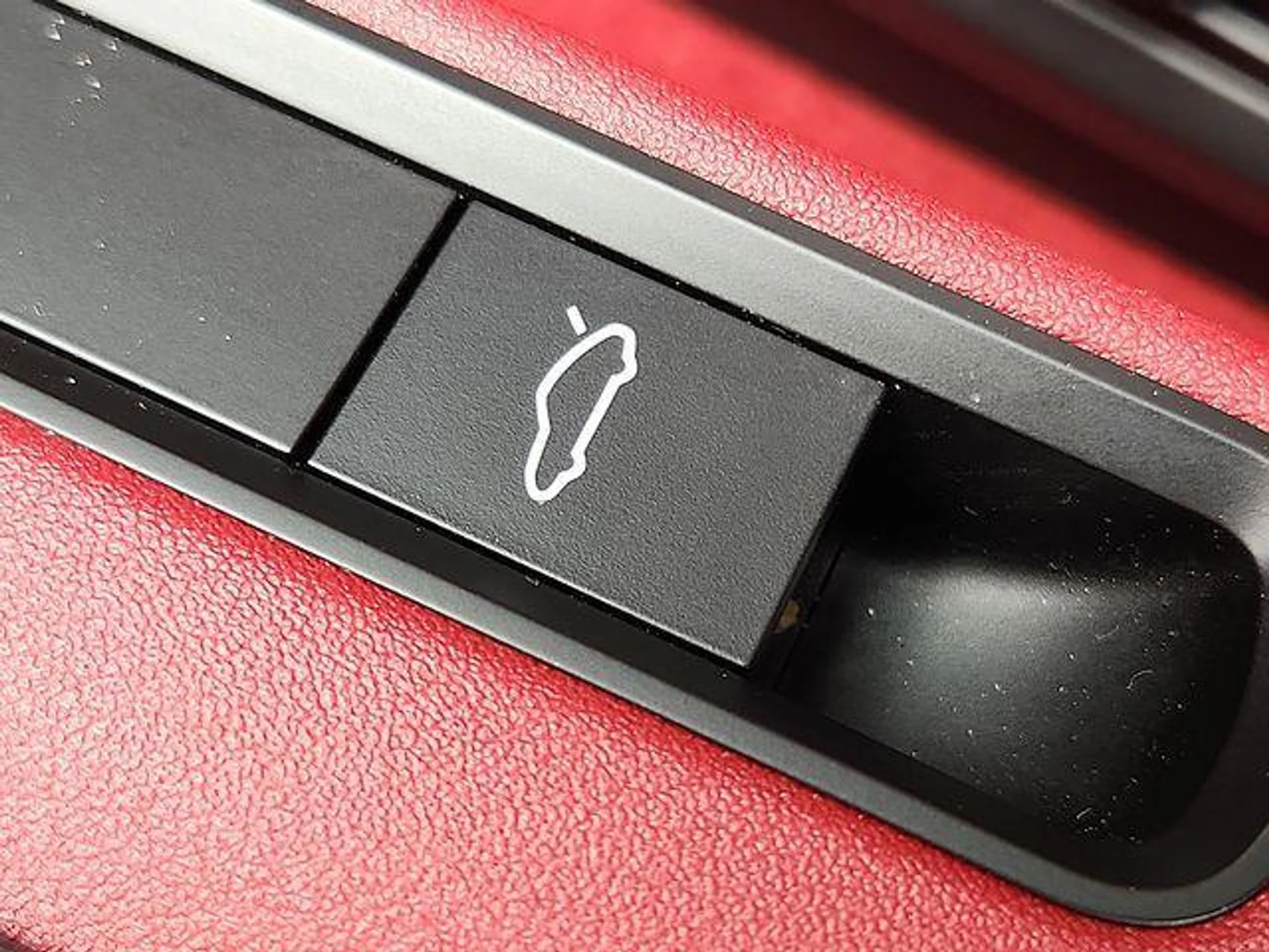 mph025_388901016_XA_Bz_Ru_Zb_C4p_Ugh_OYE_4bpzwdi4_Y_1630de7dd0