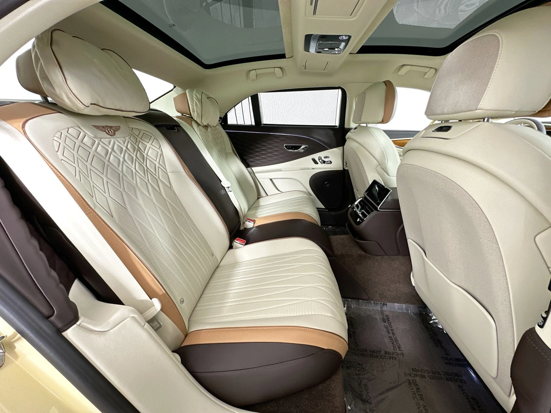 mph025_389157119_26_86b91edcba