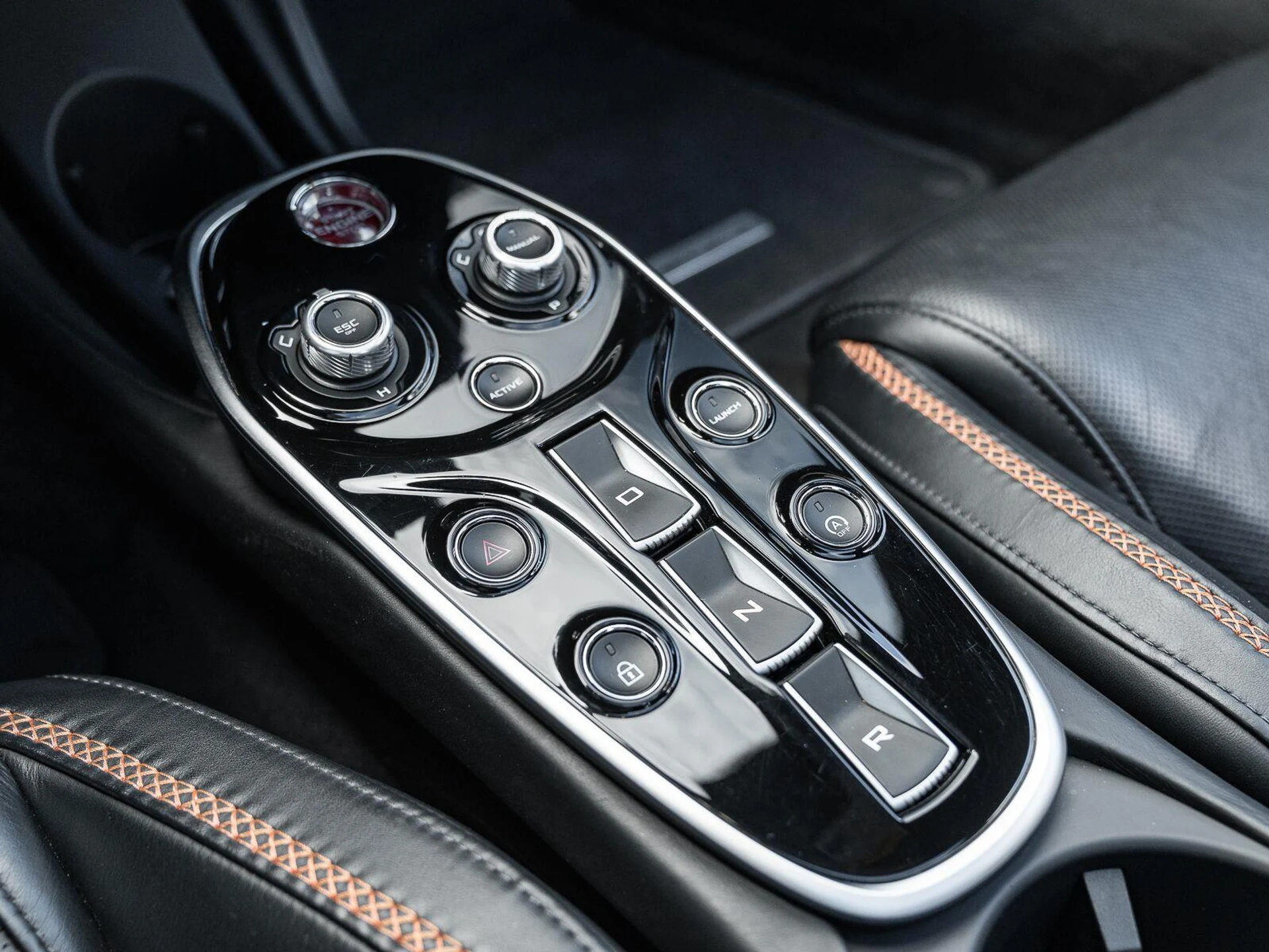 mph025_389580510_Used_2023_Mc_Laren_GT_Coupe_1784041259_6437e869a9