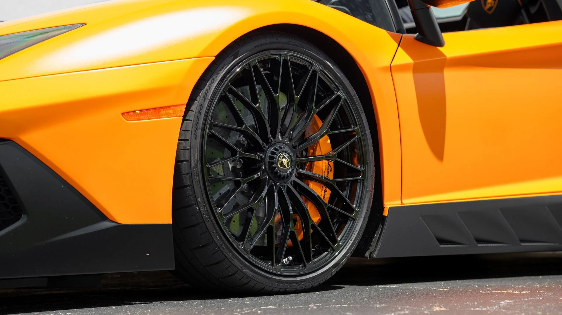 mph025_3897403706_Used_2017_Lamborghini_Aventador_LP_750_4_SV_1750200033_59c2acb051