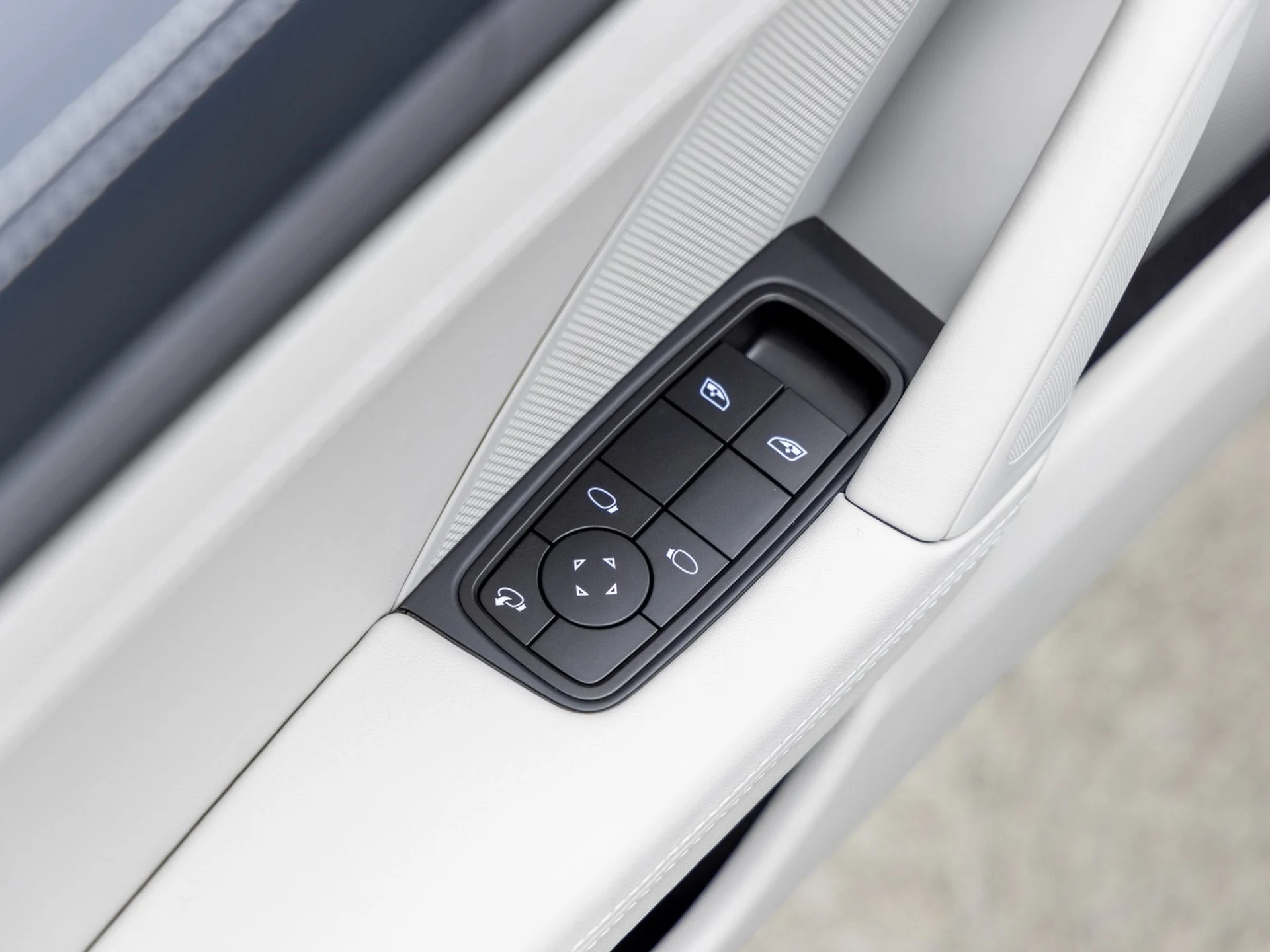 mph025_390522783_26_9634ce5e63