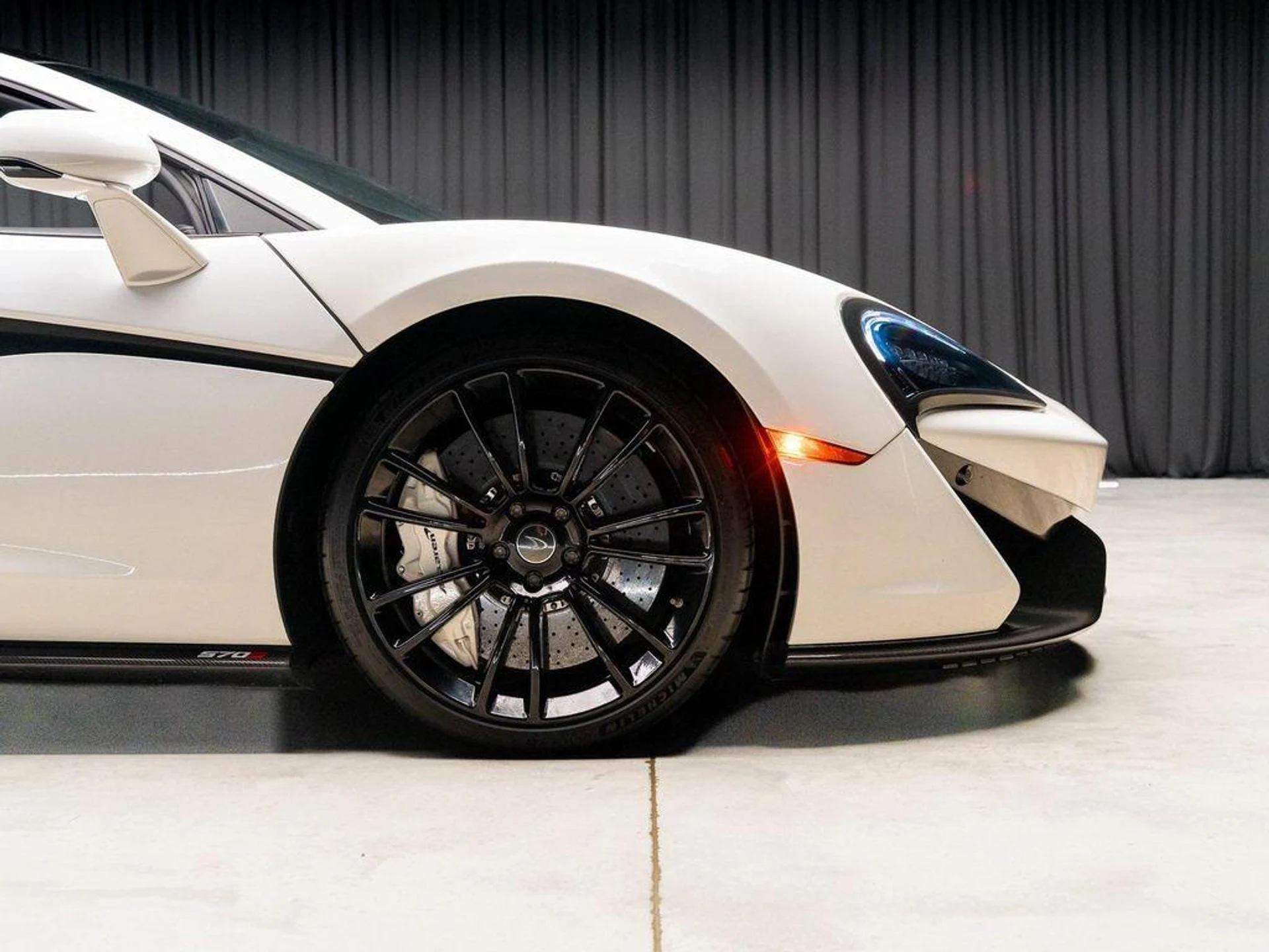 mph025_3911824603_x9o1x_Fdv9_EM_3gk_In_FYF_ed_Ugt_UQ_8fd477c10d