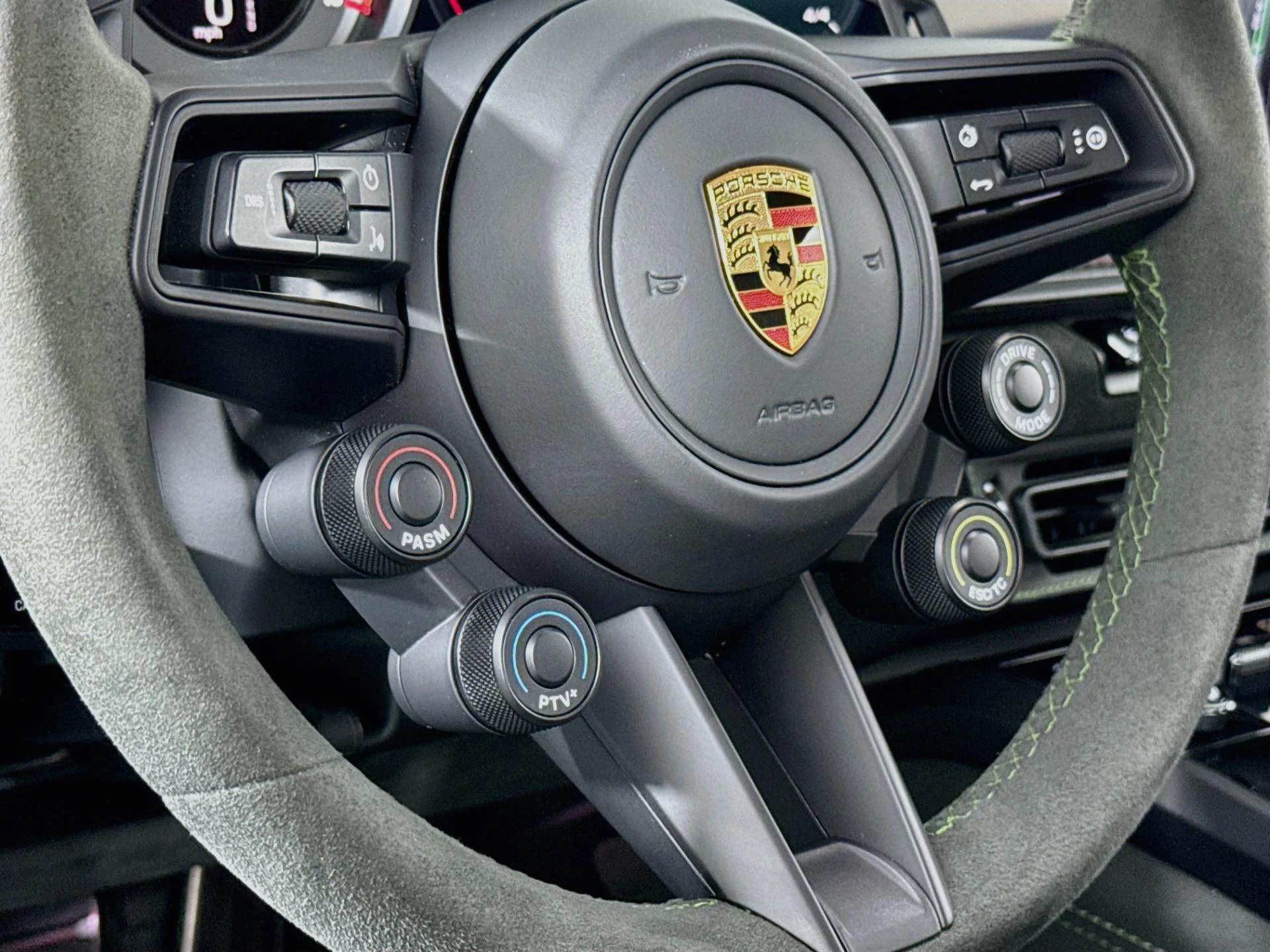 mph025_3913463938_Used_2024_Porsche_911_GT_3_RS_1786481411_a7b226fd78