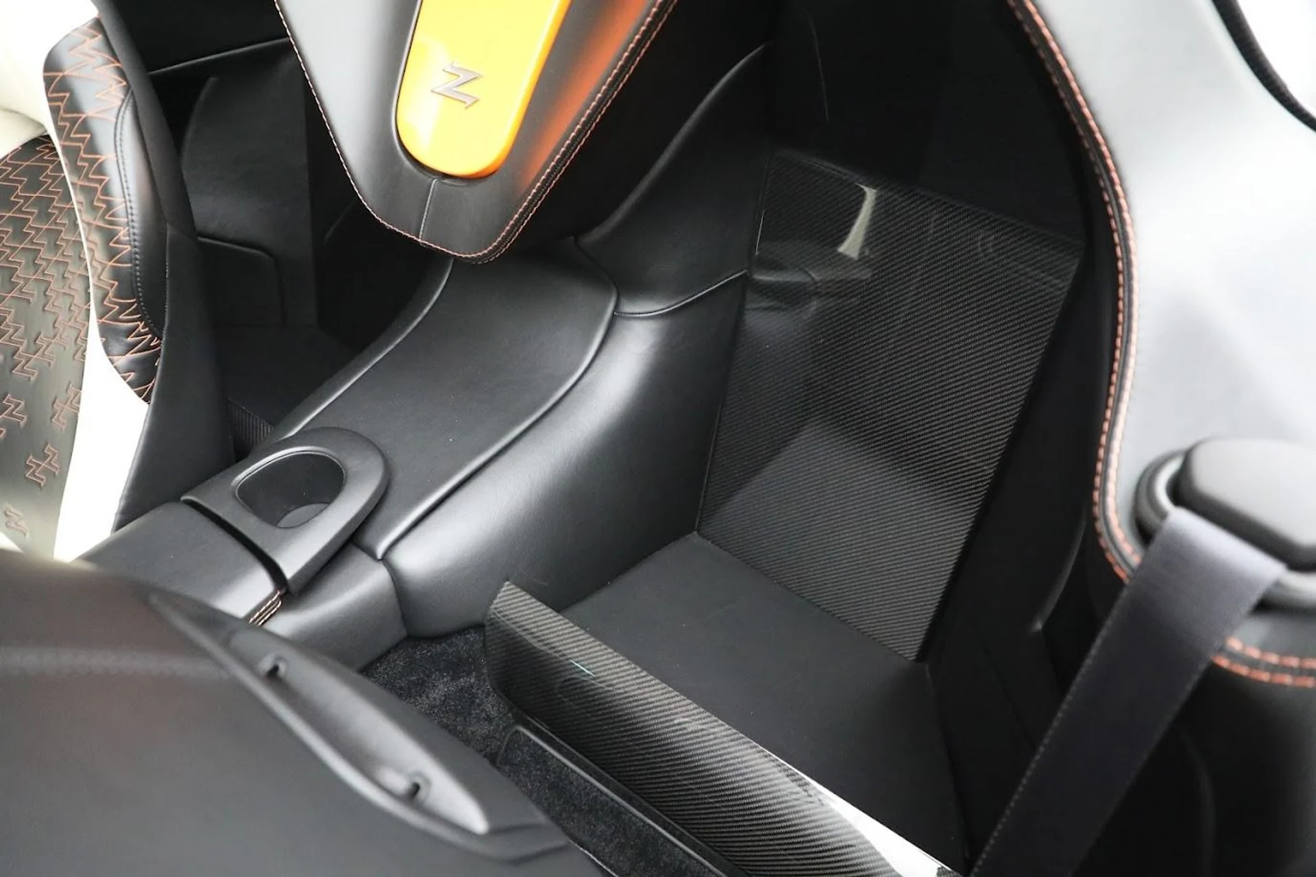 mph025_3935795276_Used_2018_Aston_Martin_Vanquish_Zagato_Speedster_4c0ba8c451