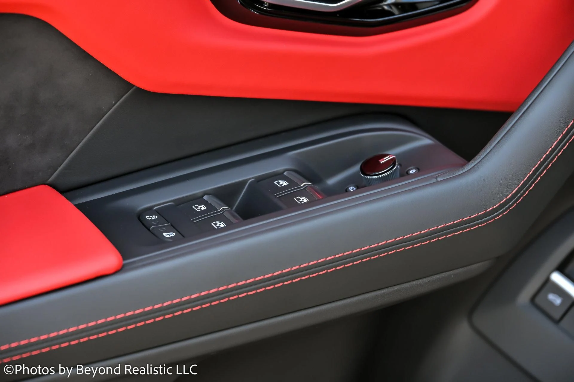 mph025_3940428390_Used_2022_Lamborghini_Urus_1753948922_42f25264e0