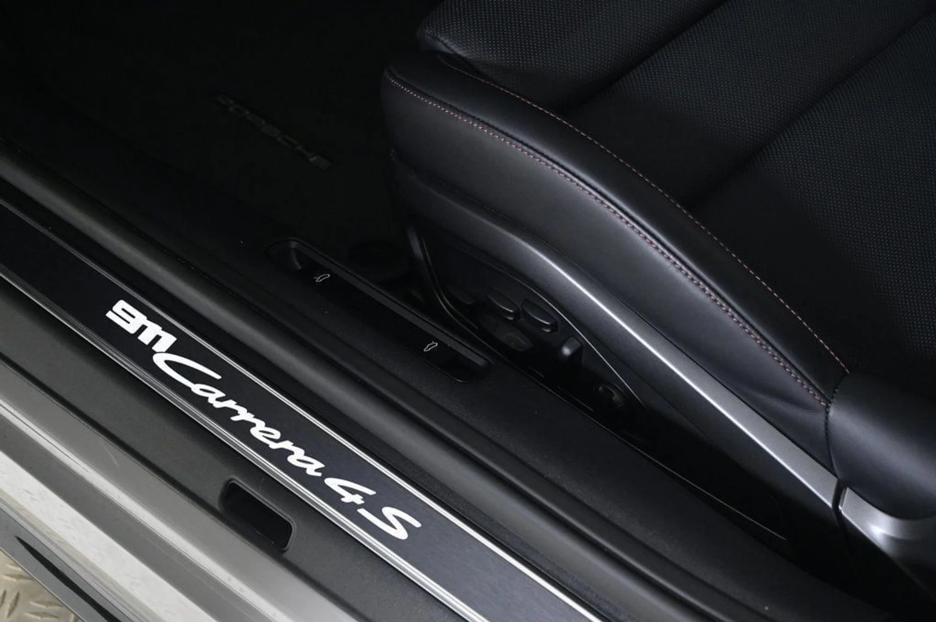 mph025_3940789504_7c4a1eb8a45b47d78994b5b9445d8ca8_a00ad3bdea