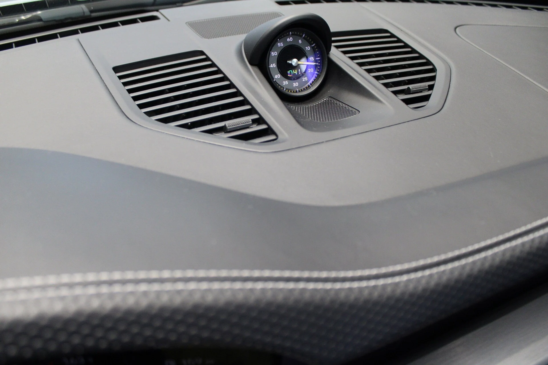 mph025_3944021050_ee7dc7d6268236b78f3046d4e5463414x_e0b2b8c7f8