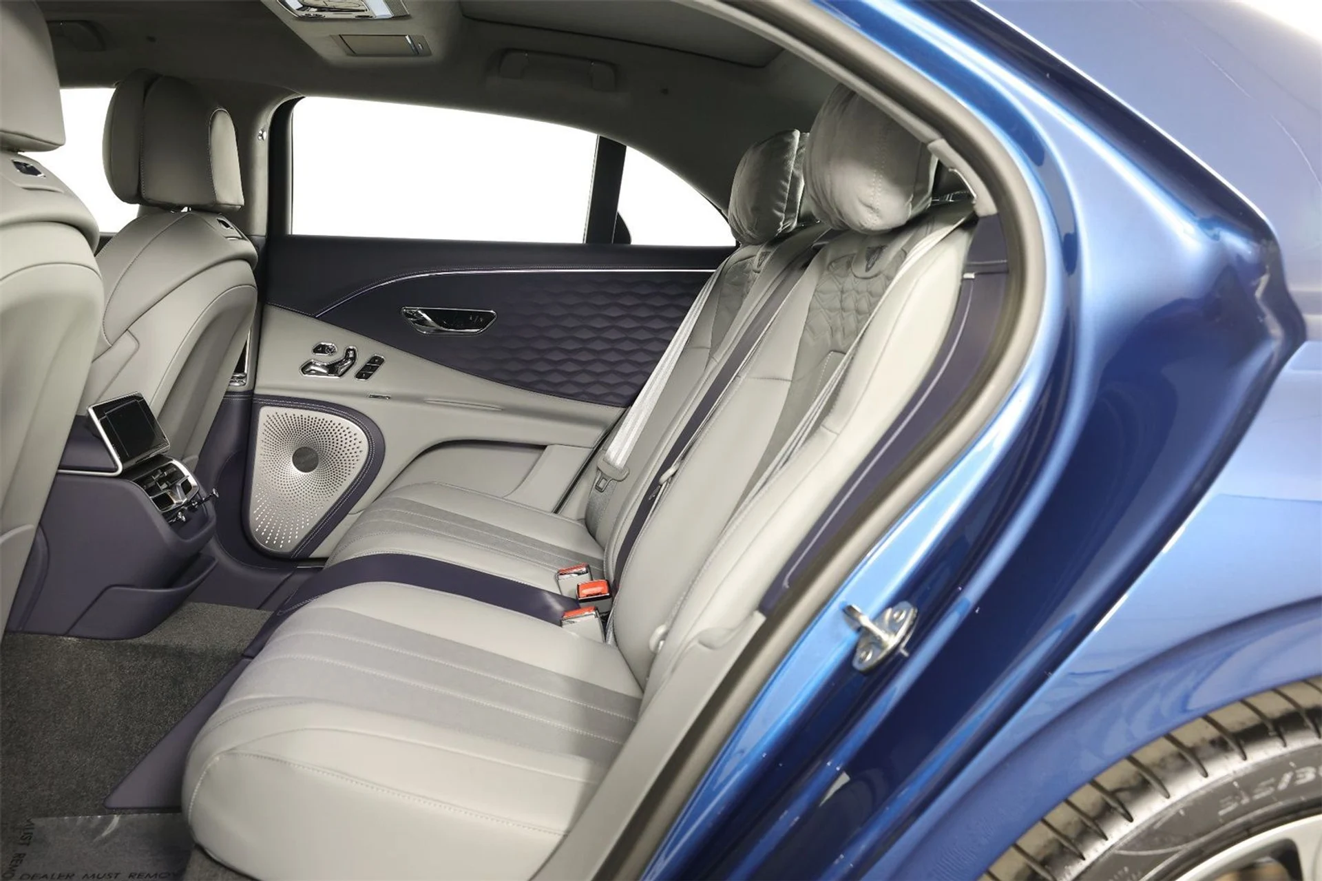 mph025_3946357728_1983ed48e9bcdb4e4699fc2e8e022f1e_638d1a6ca3