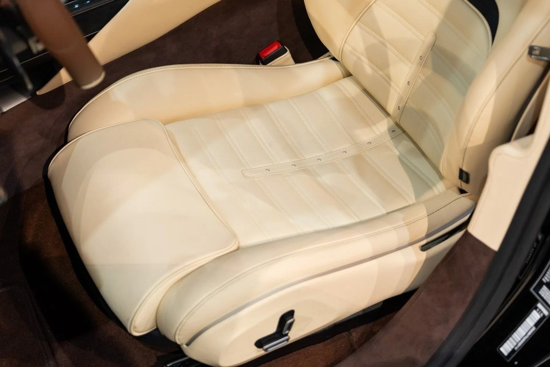 mph025_3957883083_48f8369324c47f2246d6ea1845620e0b_f39b7df7e6