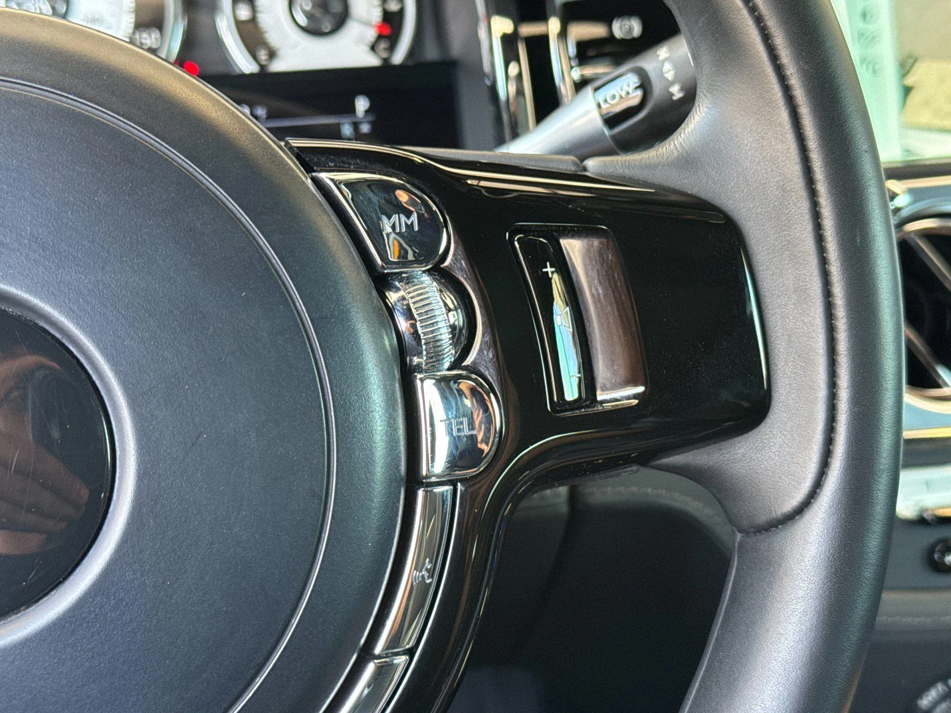 mph025_3961216855_Used_2014_Rolls_Royce_Wraith_1786096232_7d60ff95d0