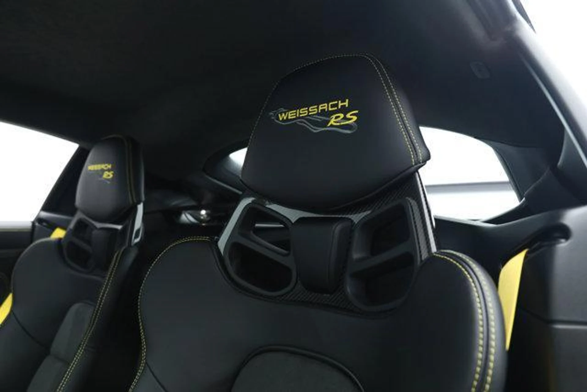 mph025_3961613548_q6_Azn_O_Sc_aj_Hp_Jeroluqs47_R_Xi_I_1f05950d88