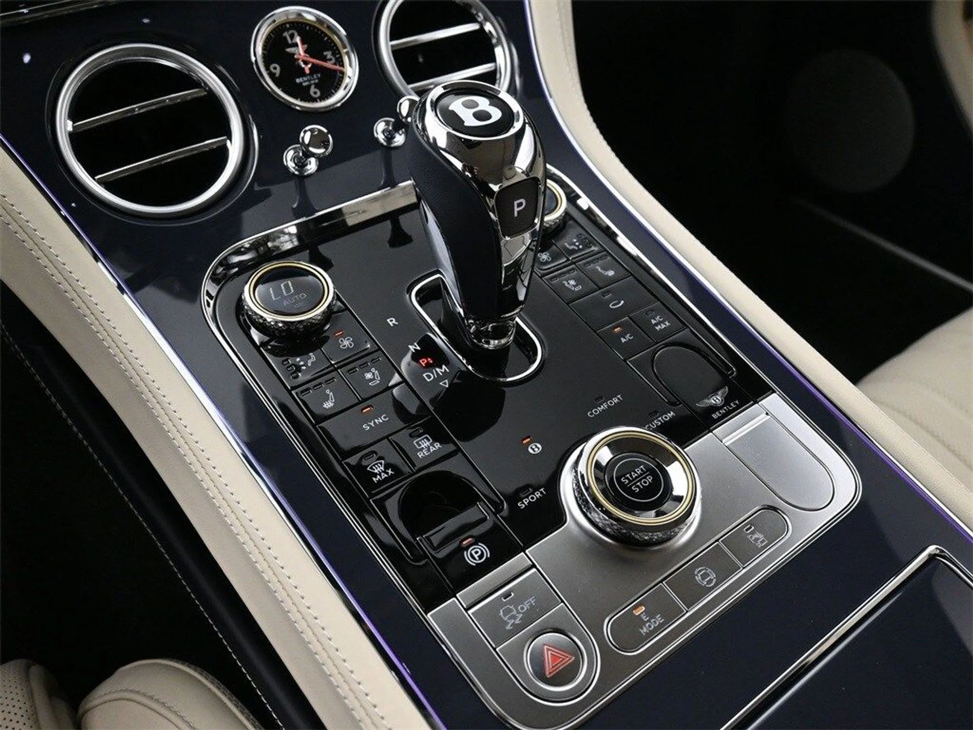 mph025_3971870760_129a52395a8fb2c4dd45799c3589303ex_588957024a