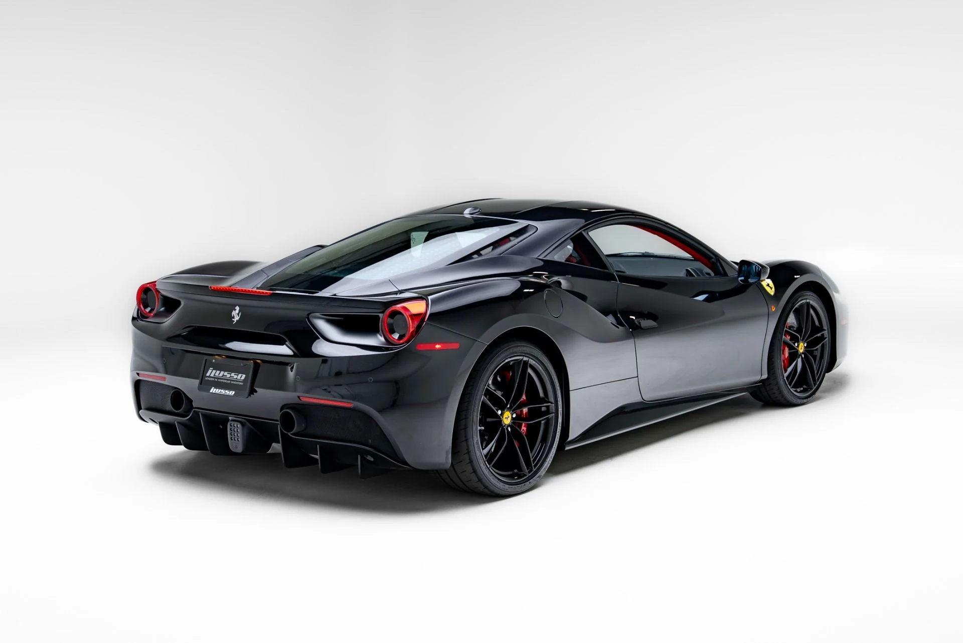 mph025_3974038571_Used_2019_Ferrari_488_GTB_1778776407_008ab69f1e
