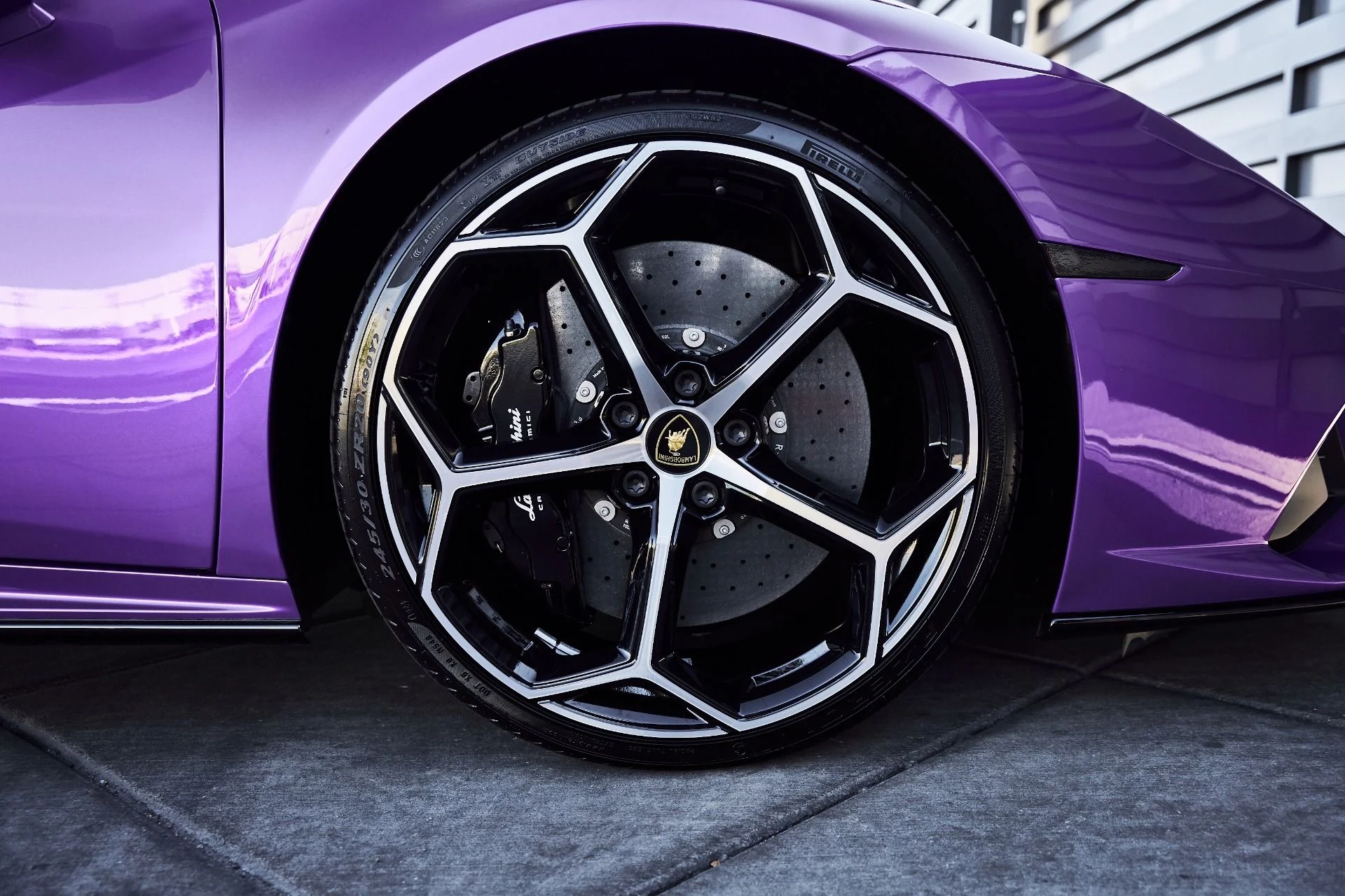 mph025_3974467647_Used_2024_Lamborghini_Huracan_EVO_Base_1774744529_d403889e92