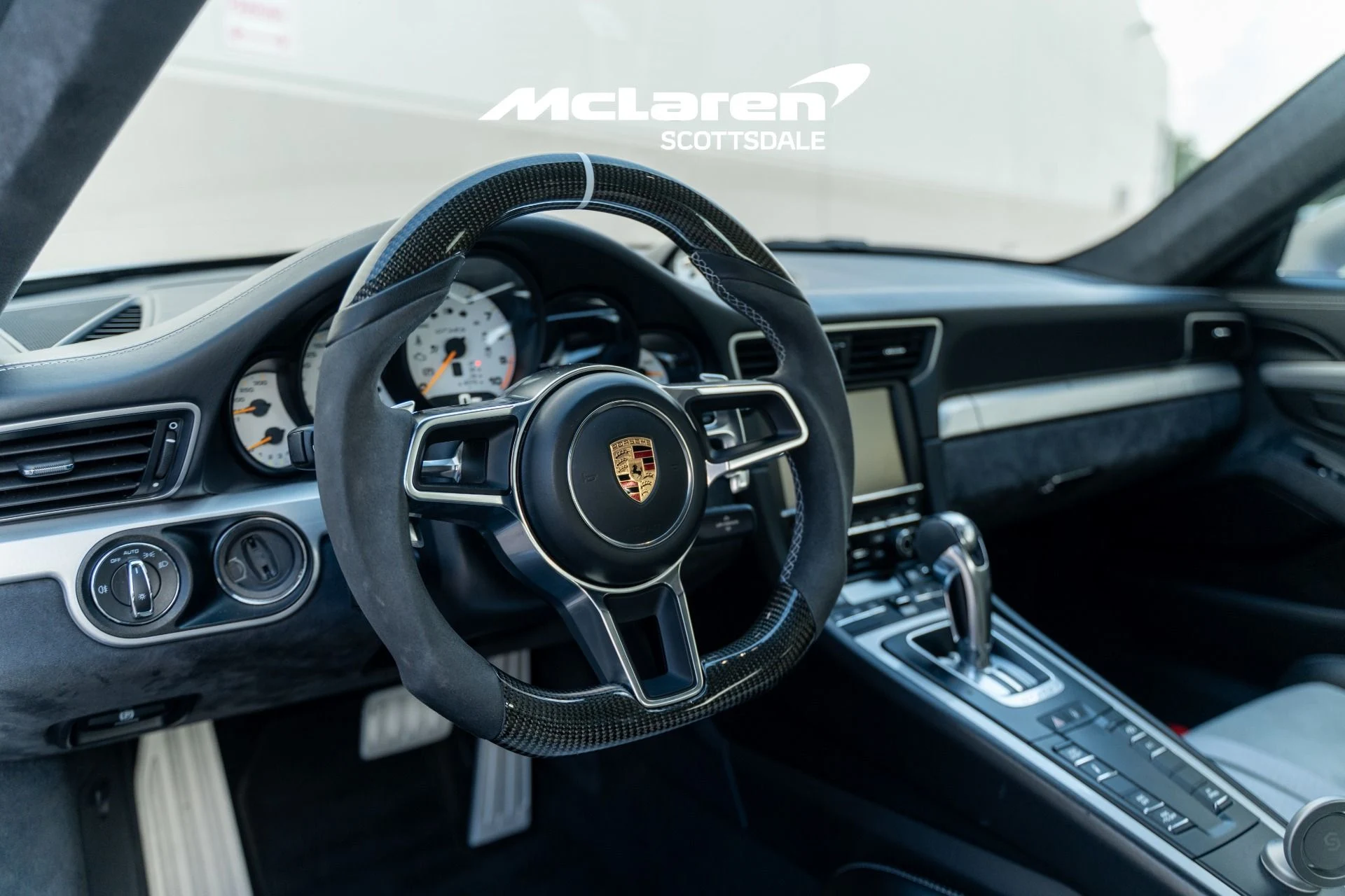 mph025_3976031527_Used_2016_PORSCHE_911_GT_3_RS_1765065035_d545e60b9a