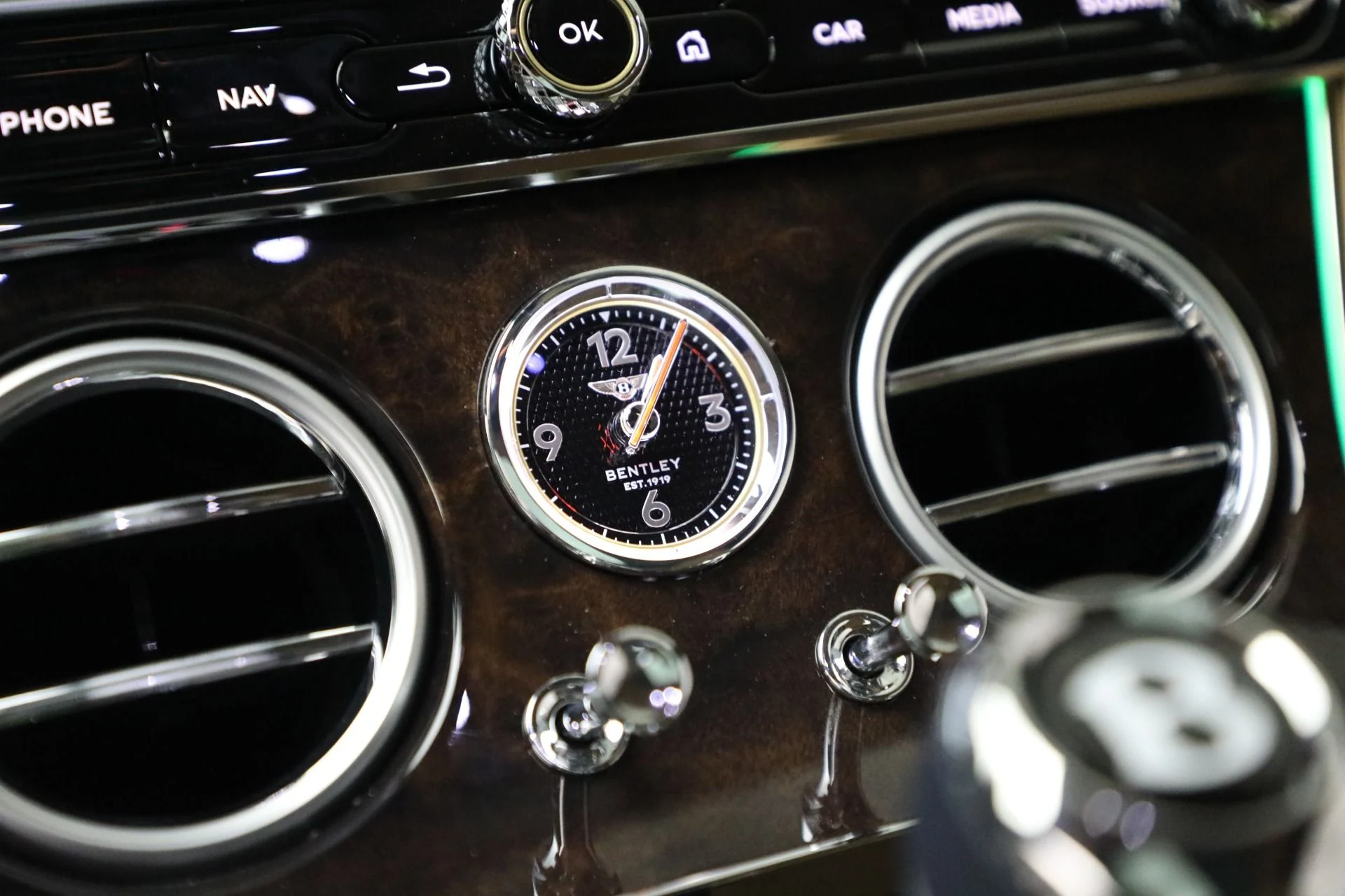 mph025_3977568077_Used_2024_Bentley_Continental_GT_Speed_0bca36a4b0