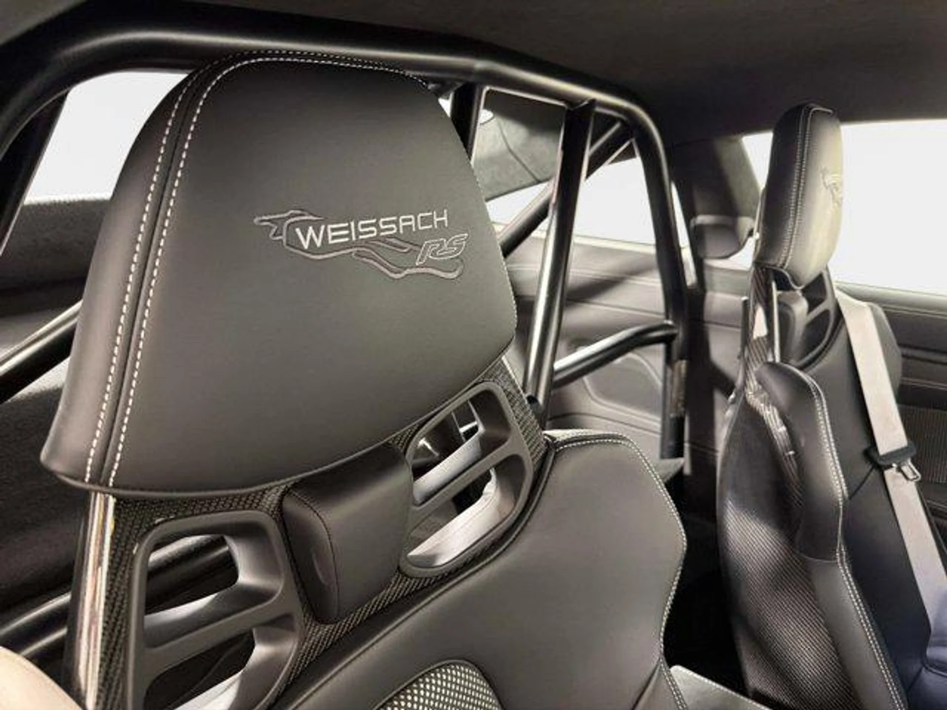 mph025_3978667351_Pl0_YA_kvw_Qz_Qis_E3_Ll_Lh_Gq_Ns_Qg_92be8d3692