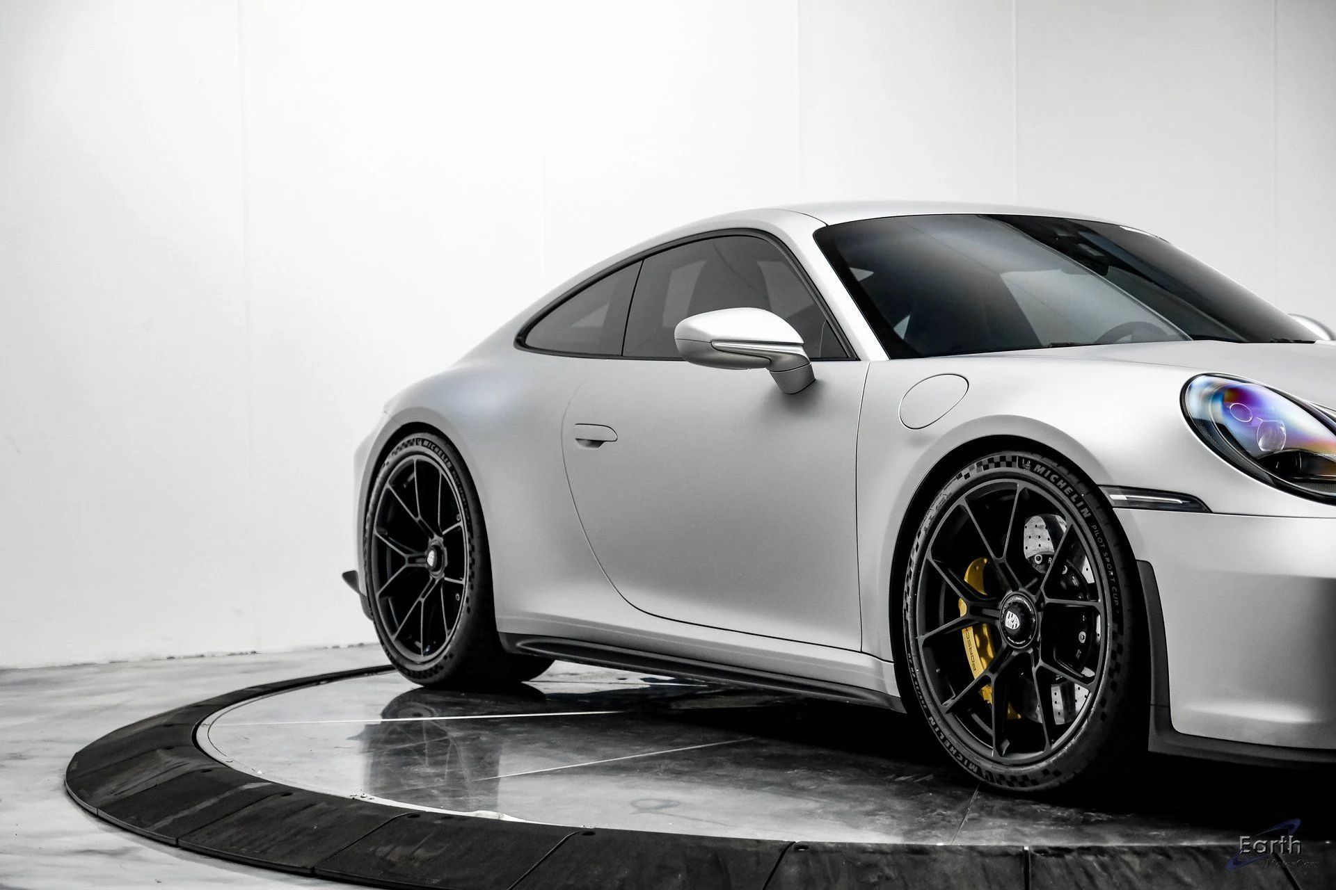 mph025_3980407342_cdc9afec30b1aa6ab947c57f42cbdb94x_569a7fabd4