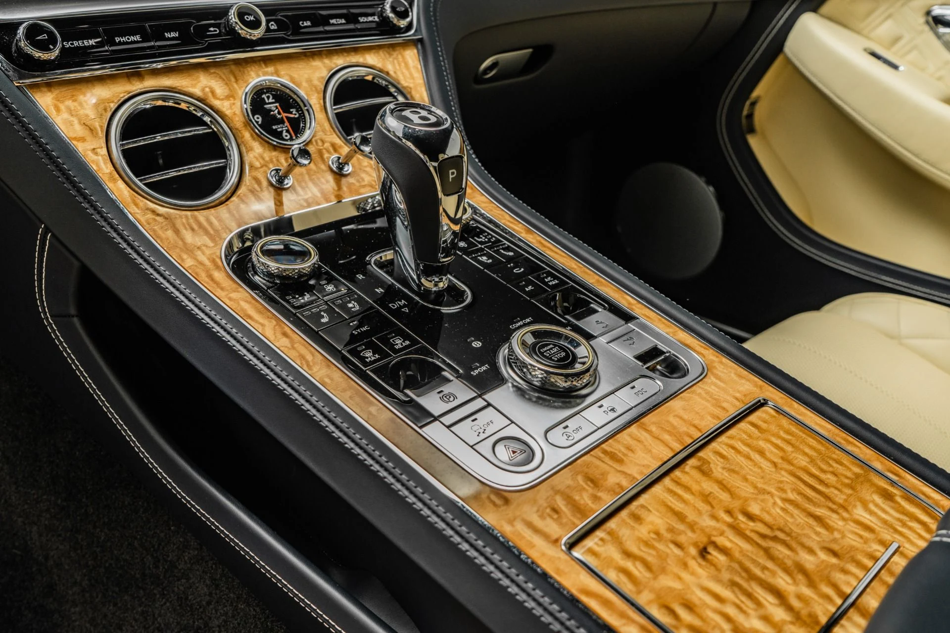mph025_3983940492_Used_2020_Bentley_Continental_GT_W12_1756499288_2af9929324