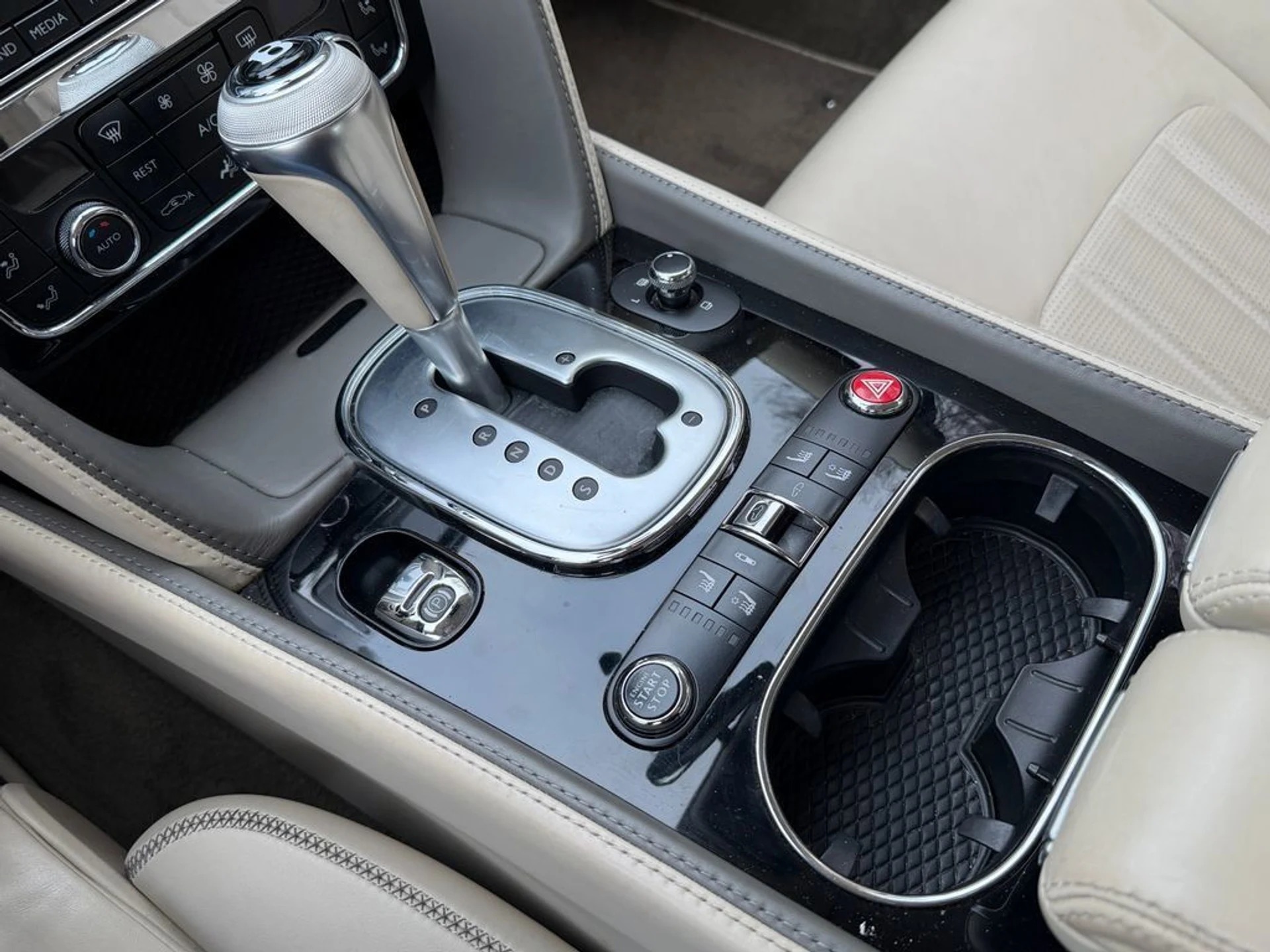 mph025_3988836580_71470786053743c8808c4db7844439b5_c69ef8697e