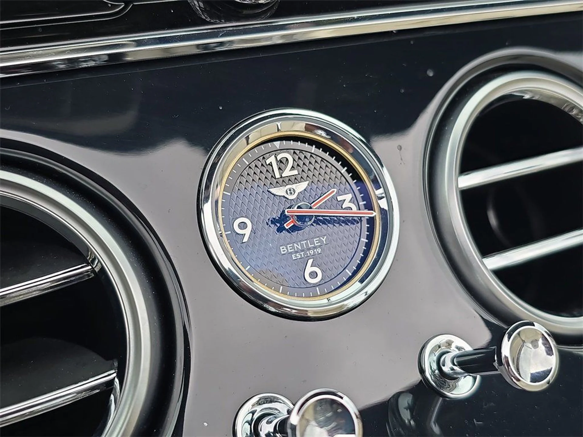 mph025_3993400049_056a197e73da8aa7ce0b05855dfad0a3_d8719cd3cd