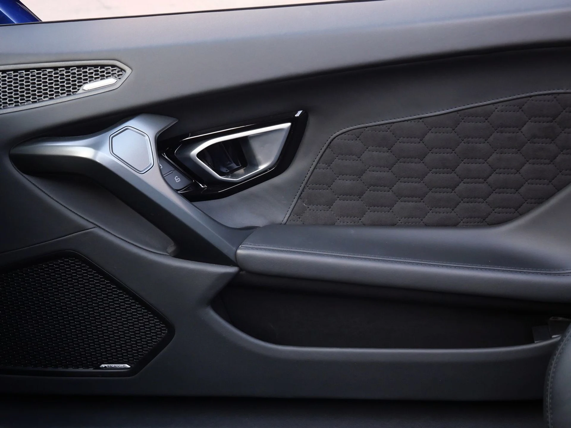 mph025_3993976363_0bfa3e17e261be189c3f1554ffc41edbx_b3b7173c11