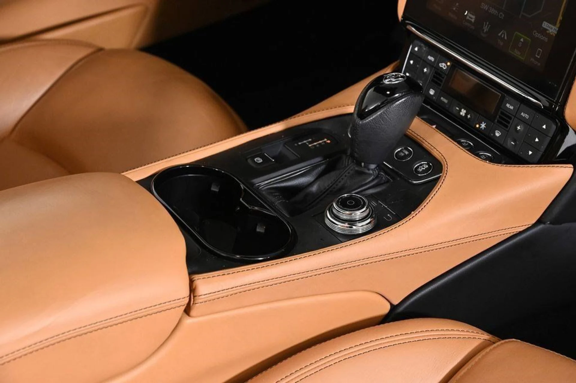 mph025_399689120_used_2018_maserati_granturismo_mc47l_11350_22854179_25_1024_0f3e288710