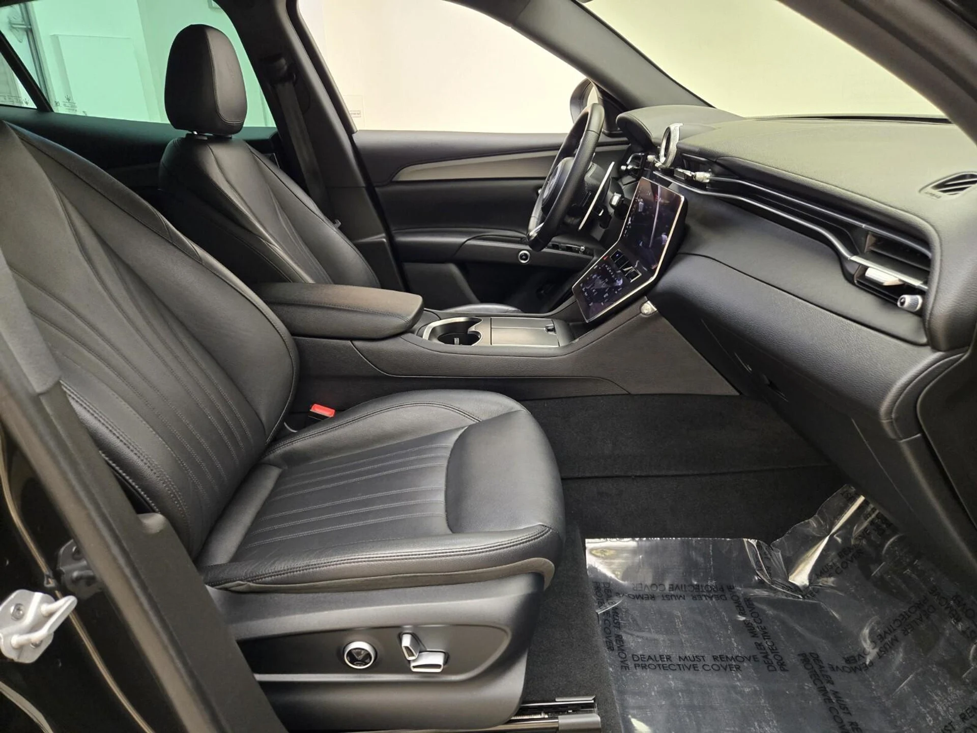 mph025_4000899567_Used_2024_Maserati_Grecale_GT_1765436382_926d6173b4