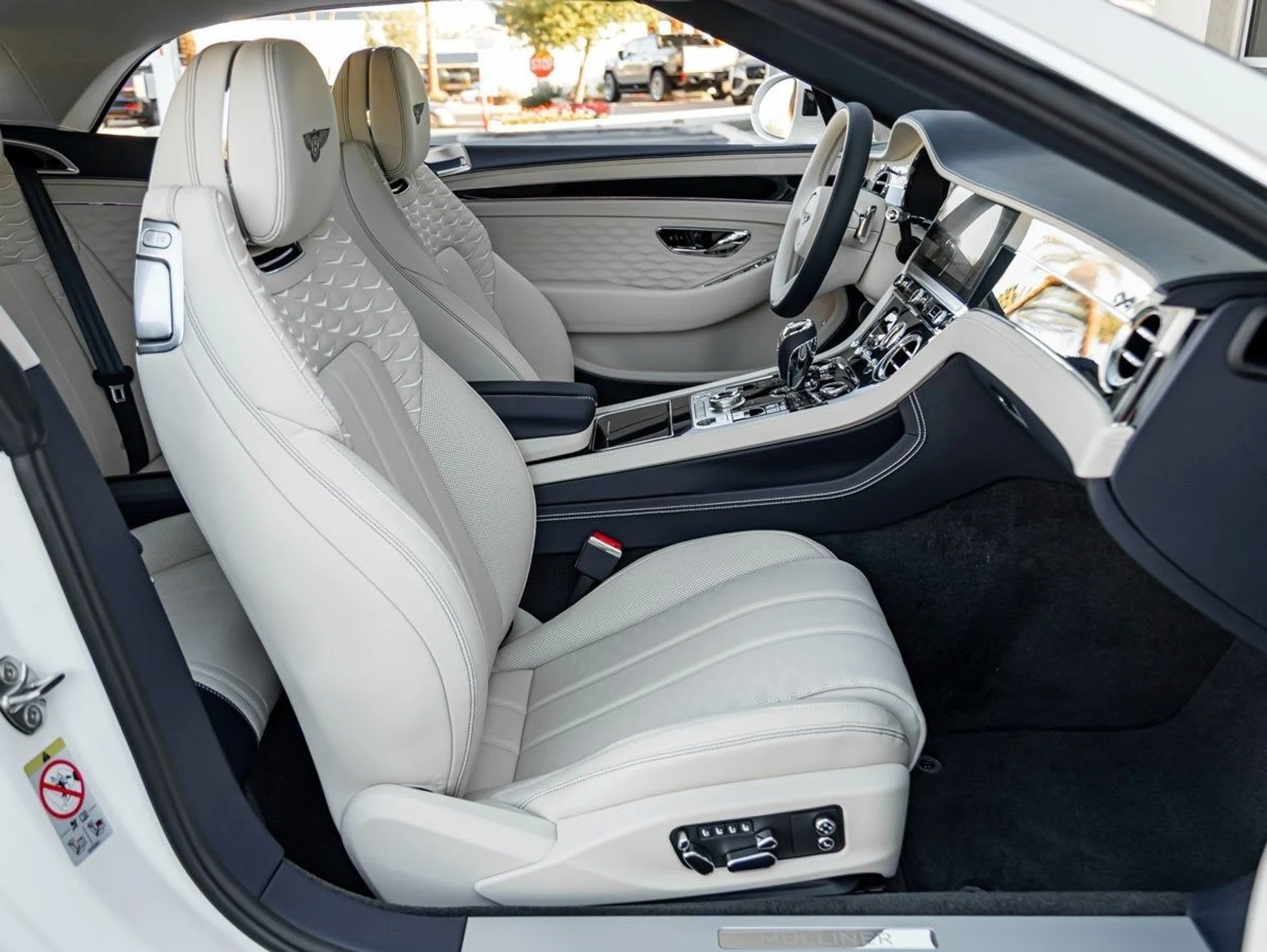 mph025_4002205411_26_f7fc5fe509