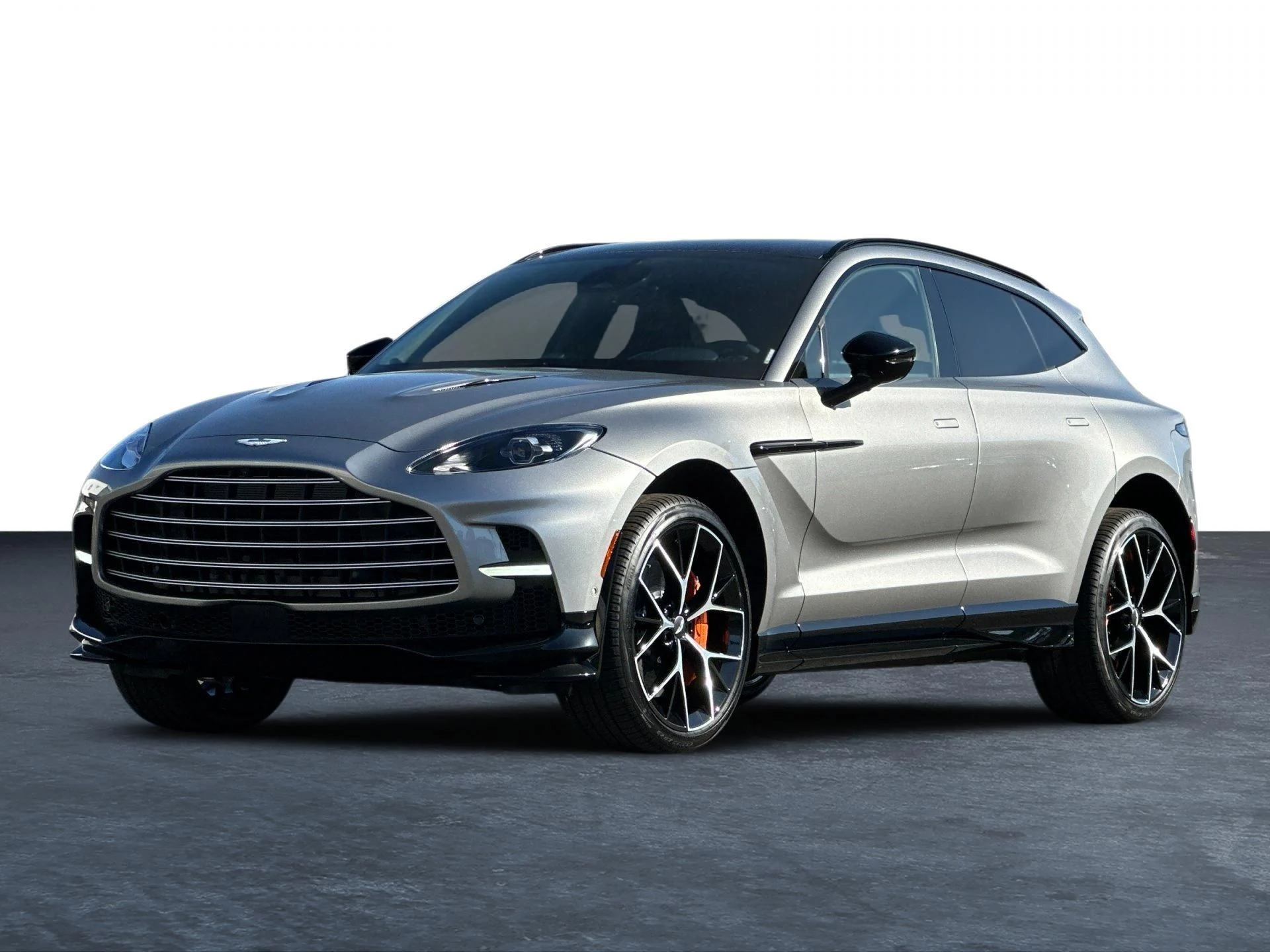 mph025_4006984047_New_2025_Aston_Martin_DBX_707_1761314765_9b2e08e665