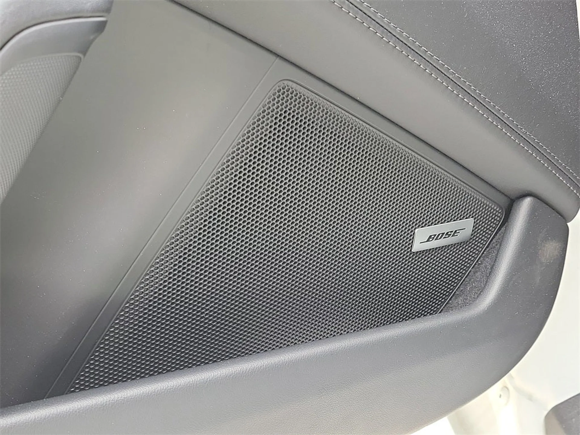 mph025_4015324579_26_63300aafb2