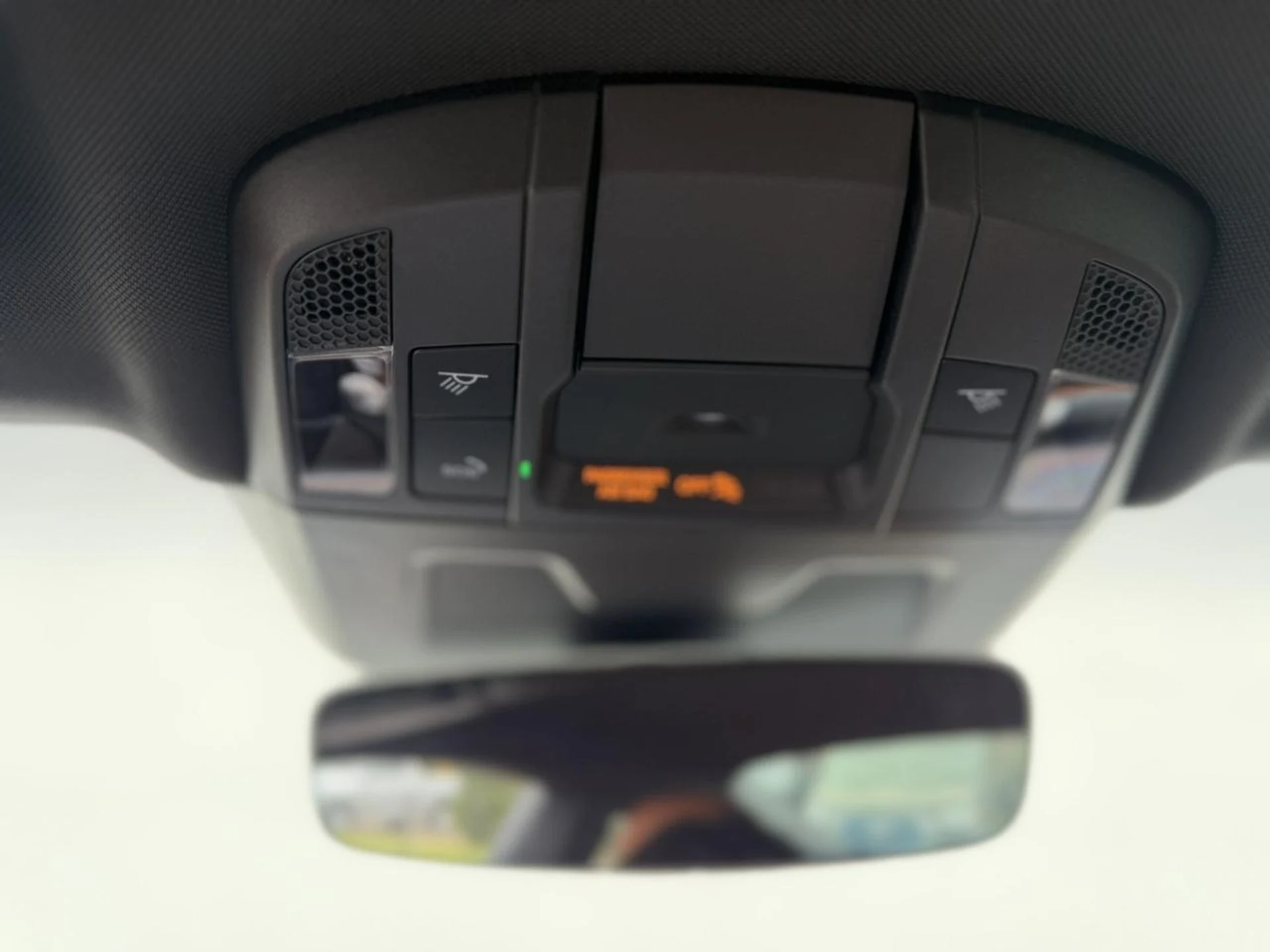 mph025_4021940284_6a5a33652102c0fb589c7b5edb036a91_ccb7240561