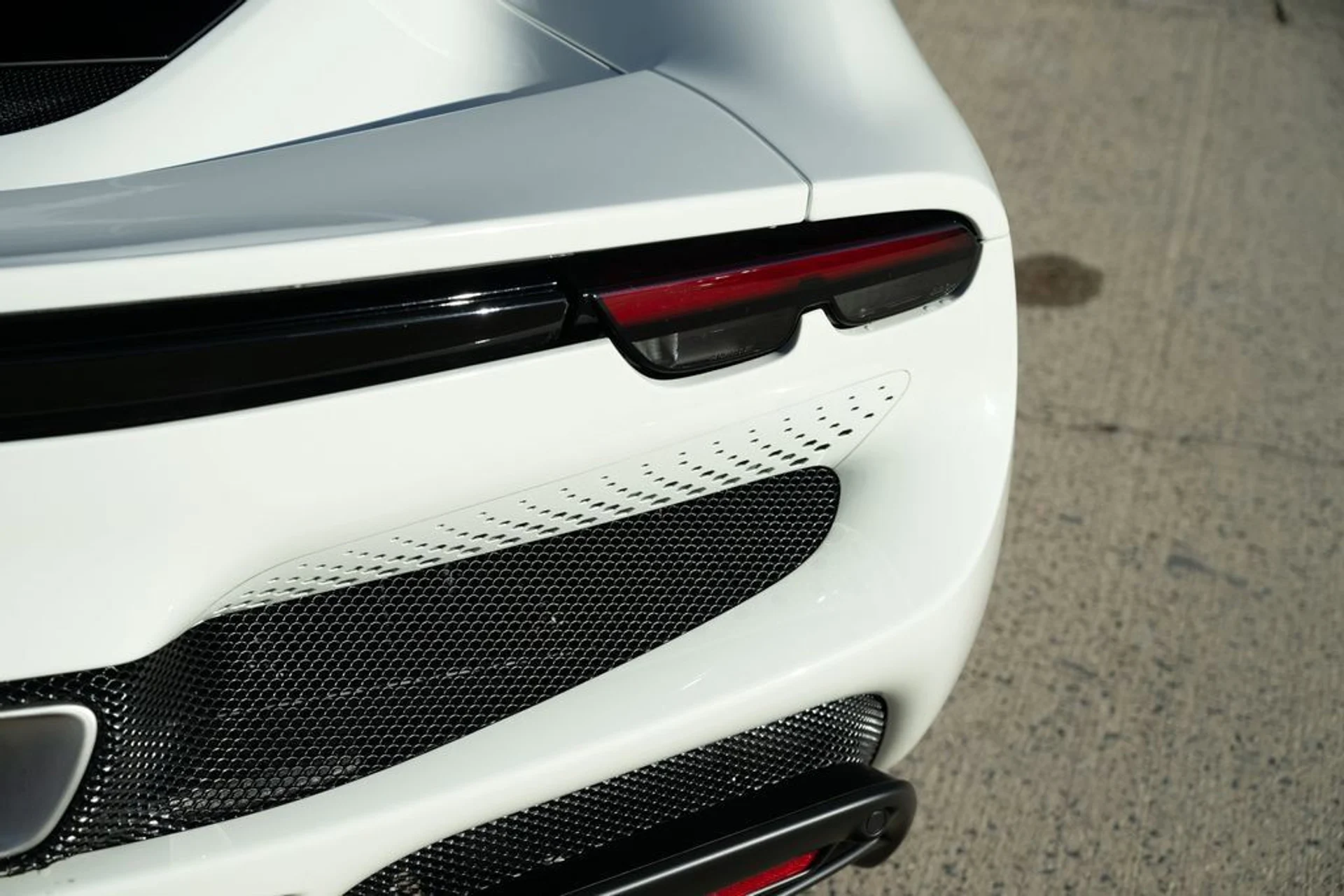 mph025_40238867_99ef161197364a549676069933428918_80373f7ae0