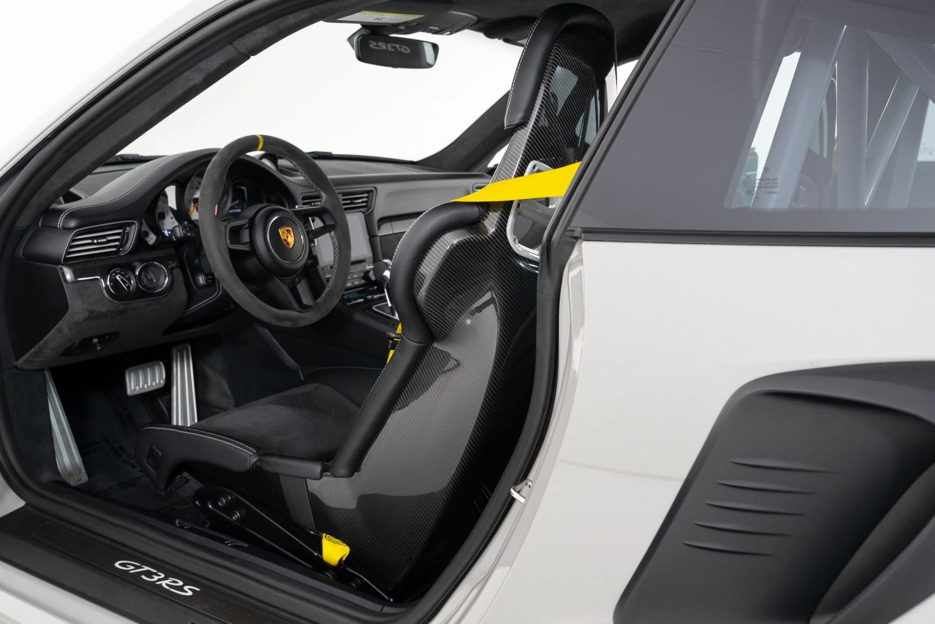 mph025_4028432578_Used_2019_Porsche_911_GT_3_RS_1758126565_0c59f4b0a9