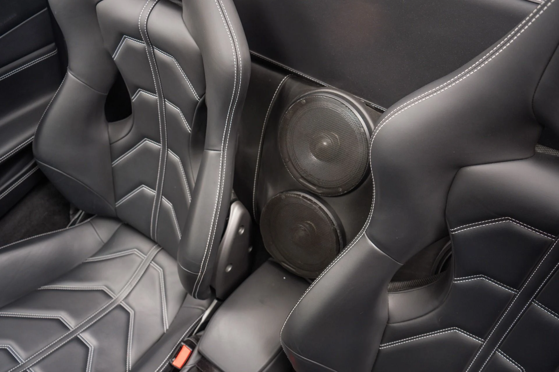 mph025_4028981512_Used_2018_Ferrari_488_Spider_Extensive_Carbon_Fiber_Trim_Low_Miles_1776719883_e25e46cb07