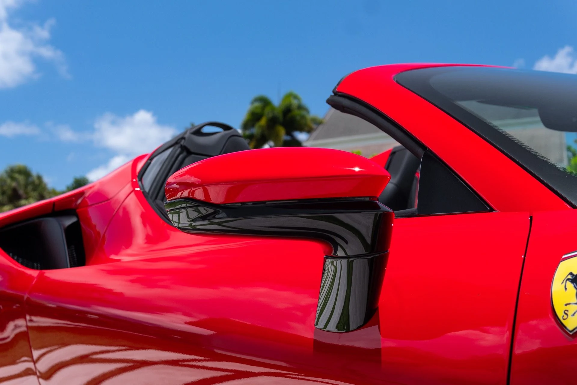 mph025_4035838479_Used_2025_Ferrari_SF_90_Spider_1779242340_998b6bbc73