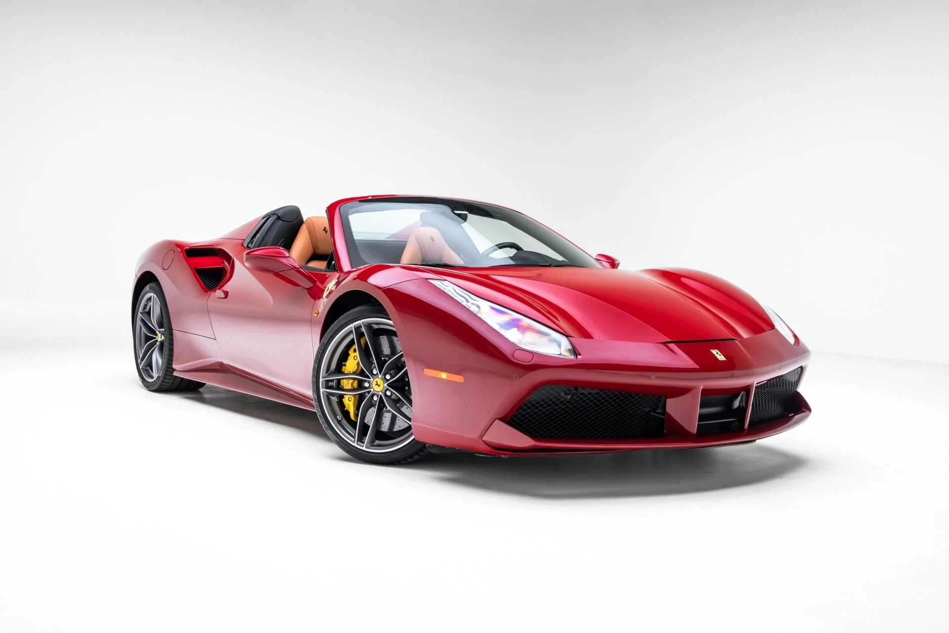 mph025_4037999505_Used_2019_Ferrari_488_Spider_1773085890_e9562a09ce