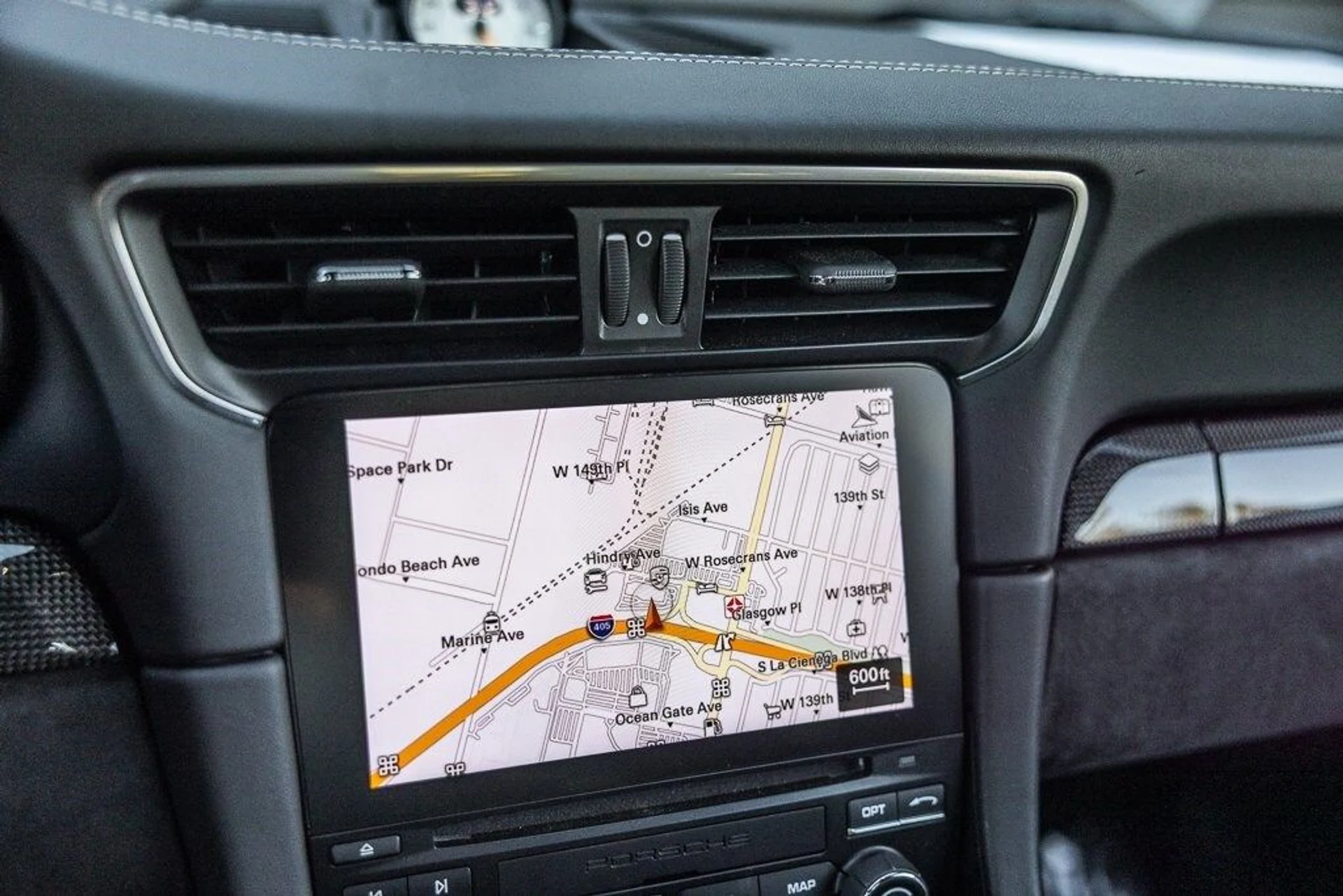 mph025_4049057263_4d8023f76ae07f2b6a06cbbc06d8f6e8x_004b964f6b