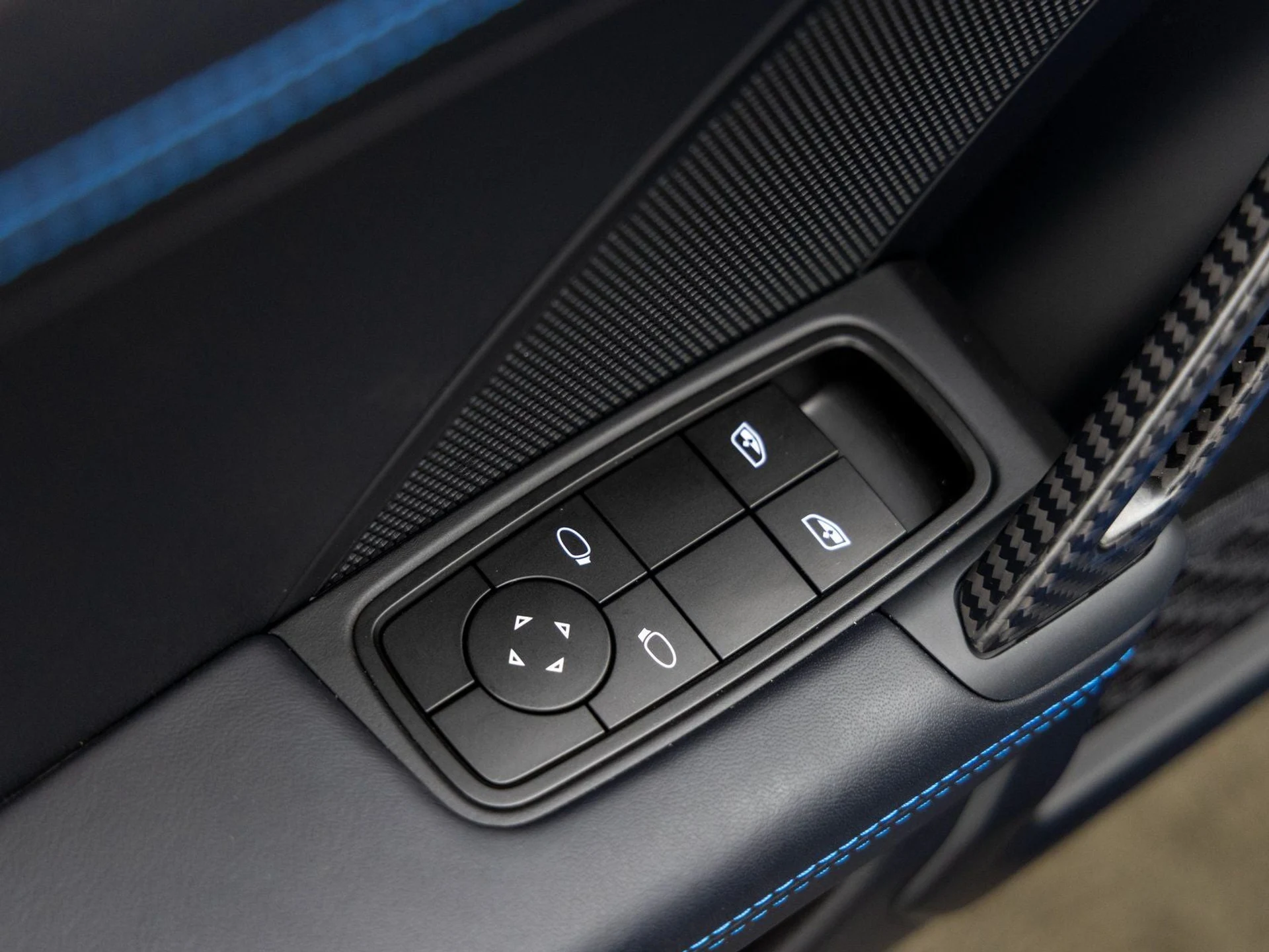 mph025_4055540954_26_7c0a878f51