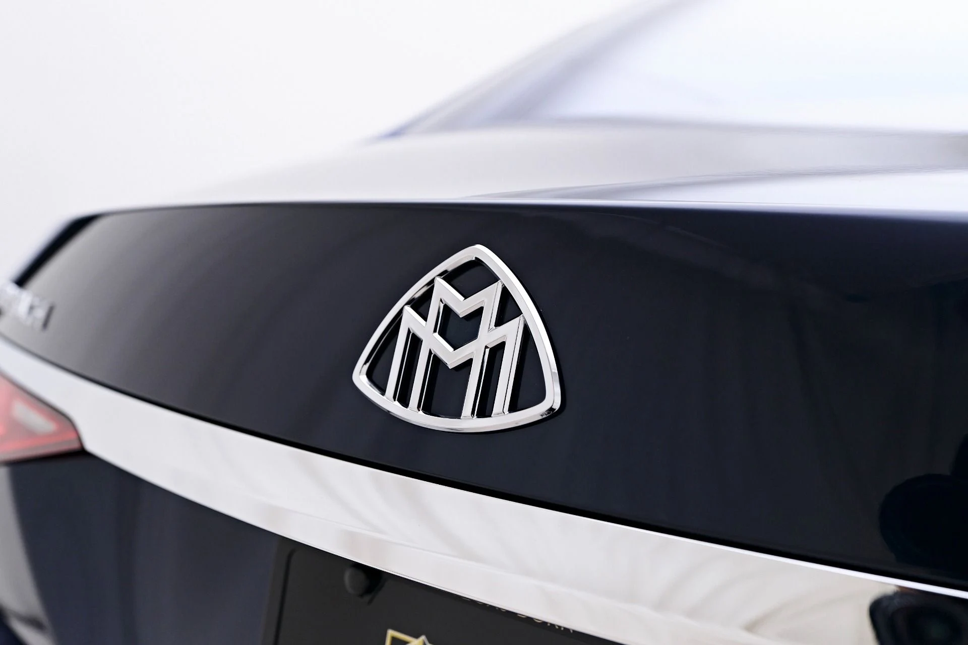 mph025_4057915135_Used_2023_Mercedes_Benz_S_Class_Maybach_S_580_1755633550_9618912b74