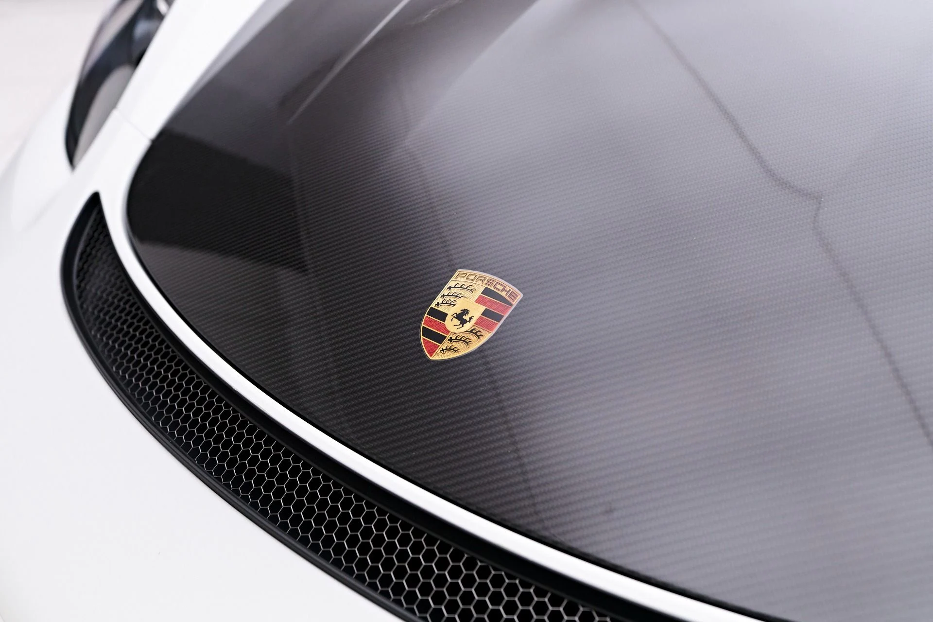 mph025_4058183930_Used_2025_Porsche_718_Cayman_GT_4_RS_1754674090_0b4237491d