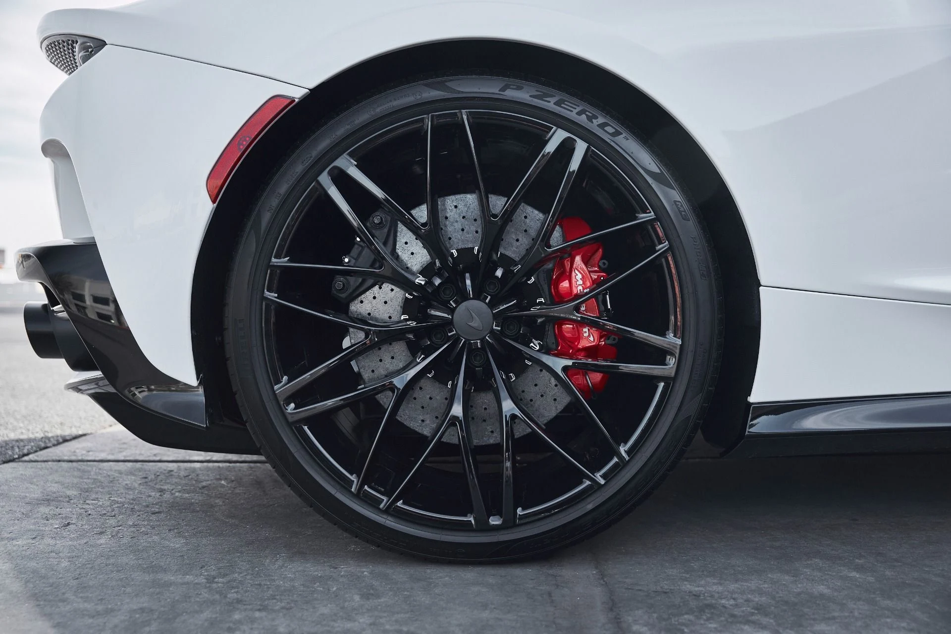 mph025_4061870784_Used_2025_Mc_Laren_GTS_1769482126_646bc43125