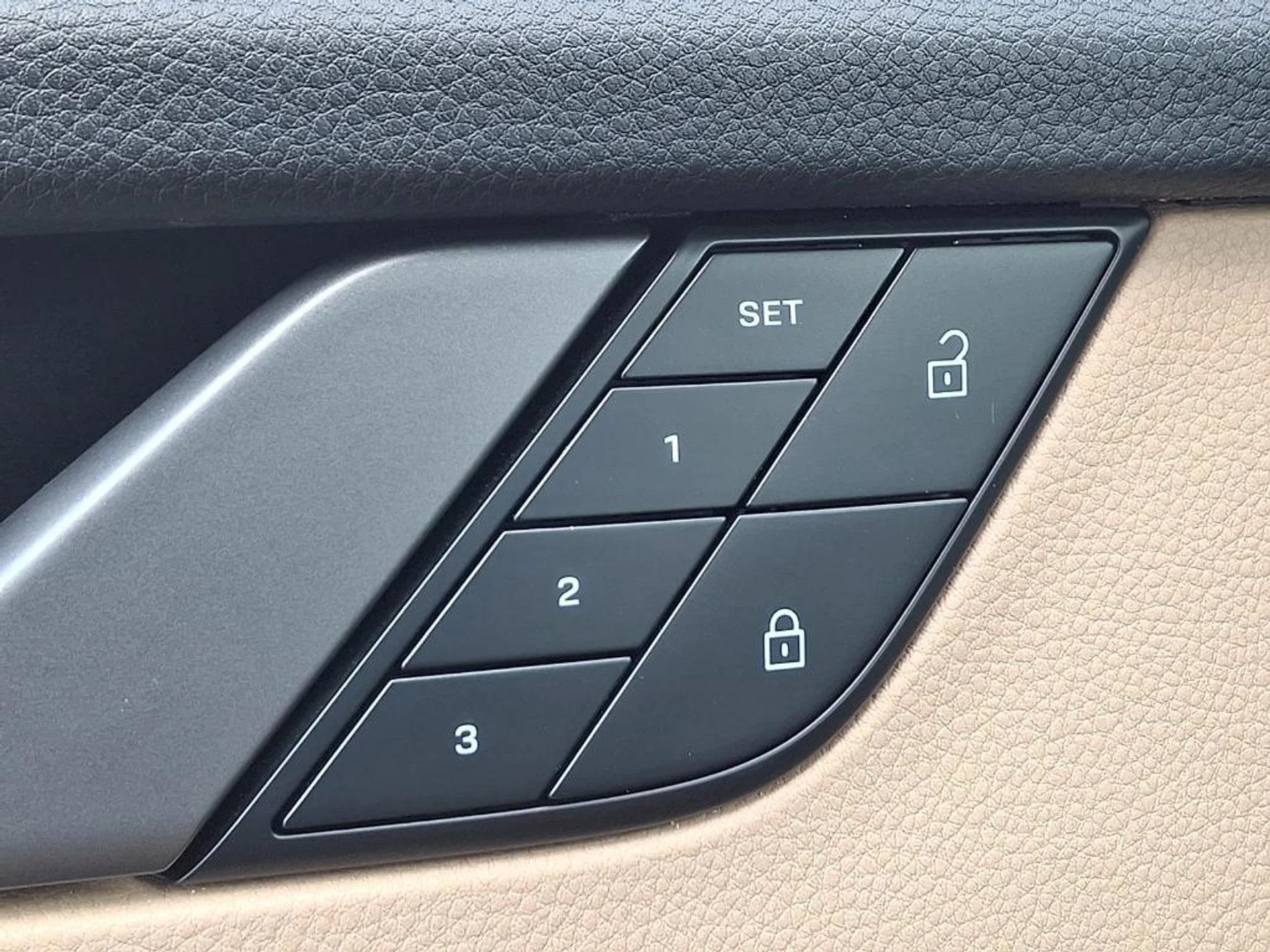 mph025_4062434616_9_L_Qd36_Pp07_Lxl_GRZK_Yxqr_Xx_Dbs_I_b4ea51c825