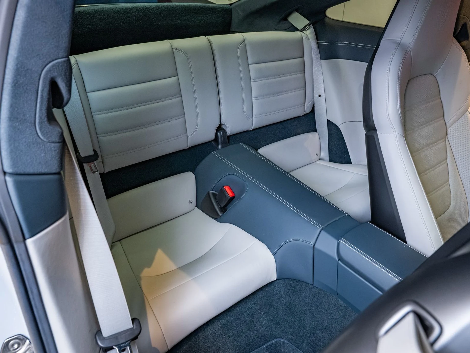 mph025_4063137885_26_5e20a9cc70